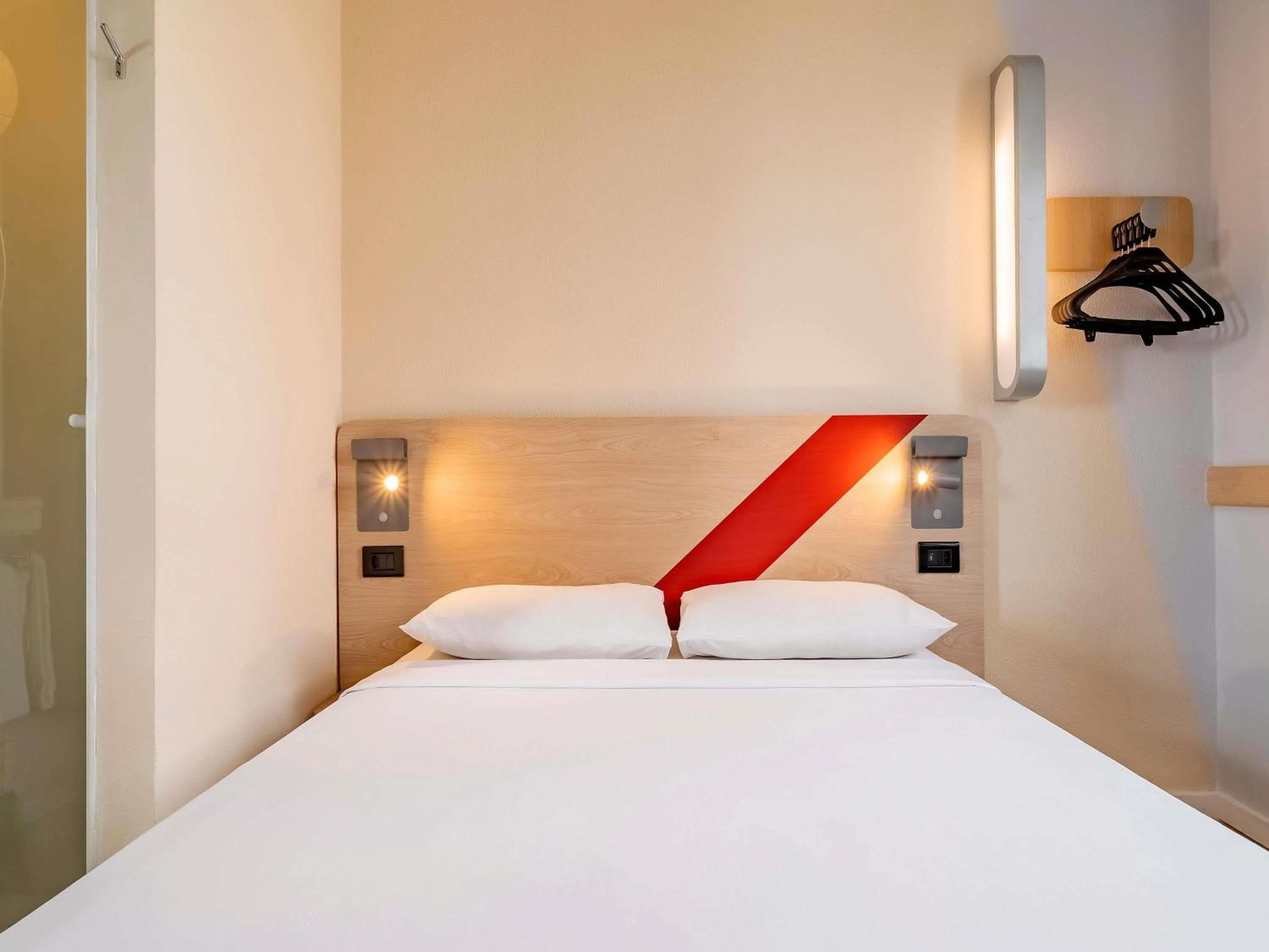 Bedroom, Bed in ibis budget Sao Paulo Paulista