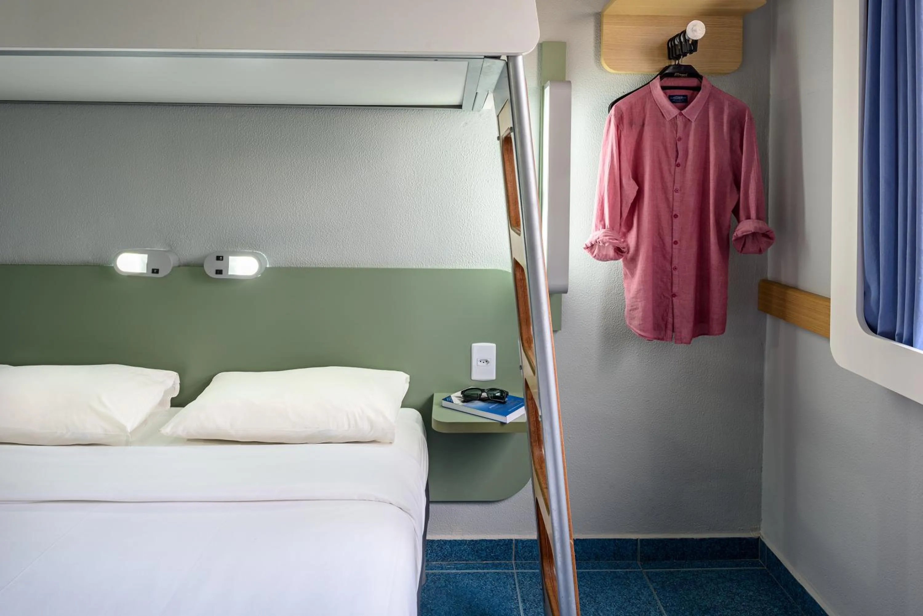 City view, Bed in ibis budget Belem