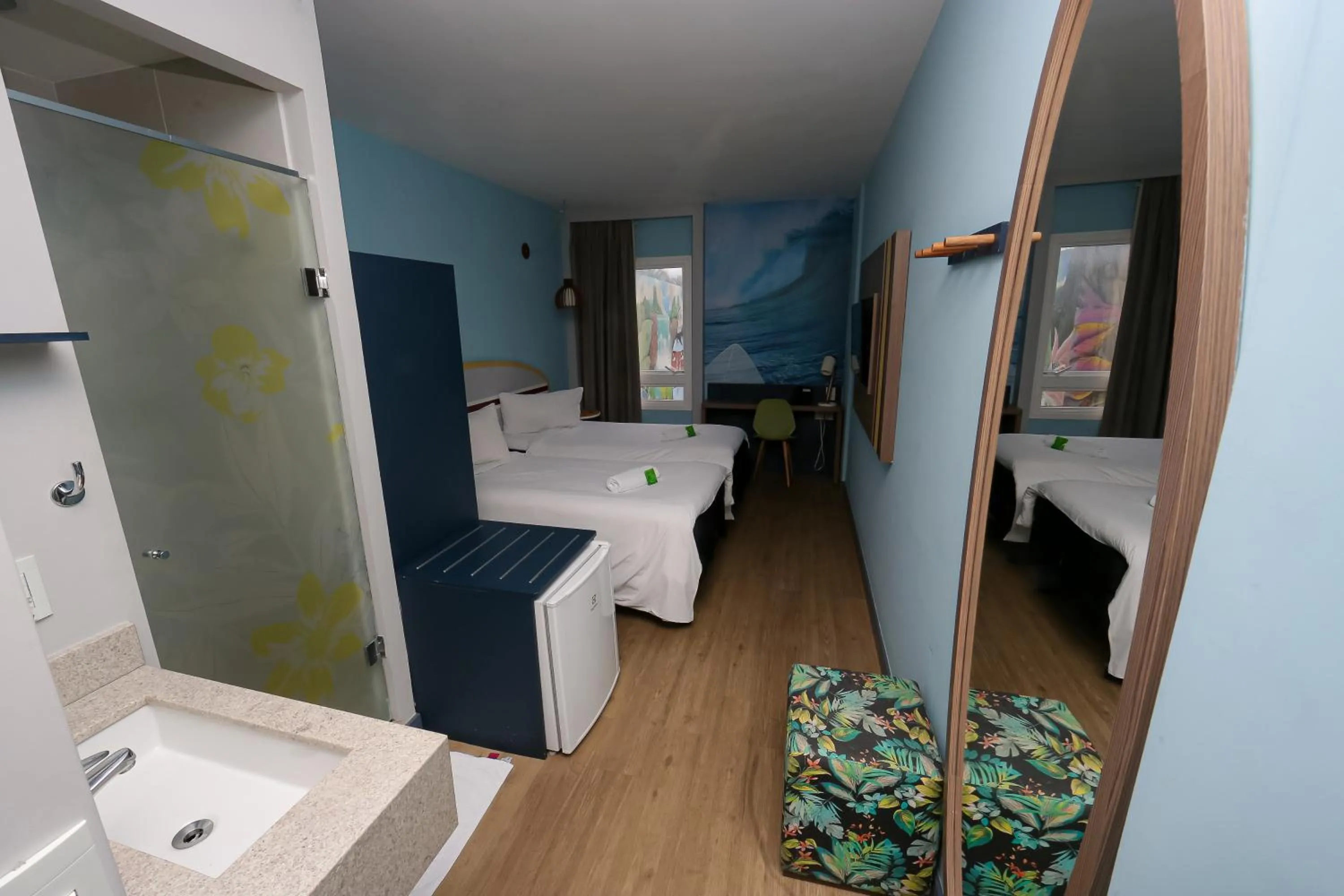 Bedroom in Delphin Surf Hotel