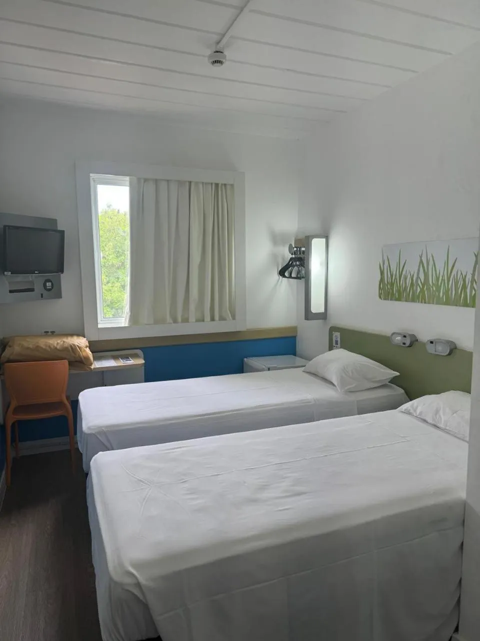 Bedroom, Bed in ibis budget Piracicaba