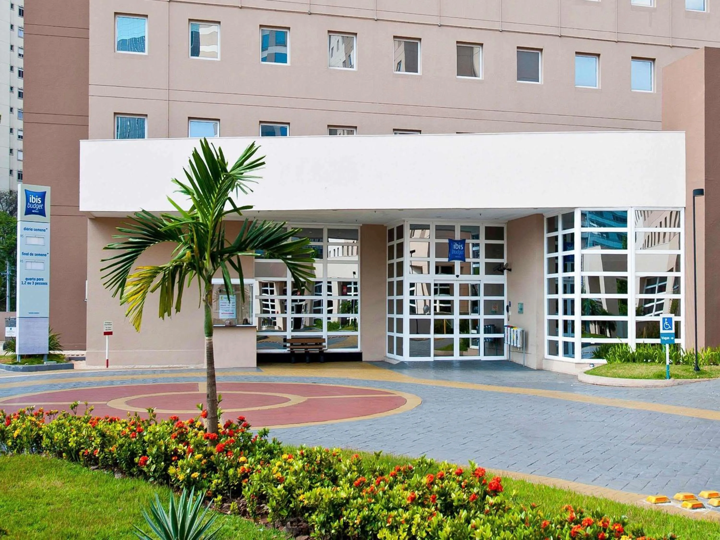 Property building in ibis budget Sao Paulo Morumbi