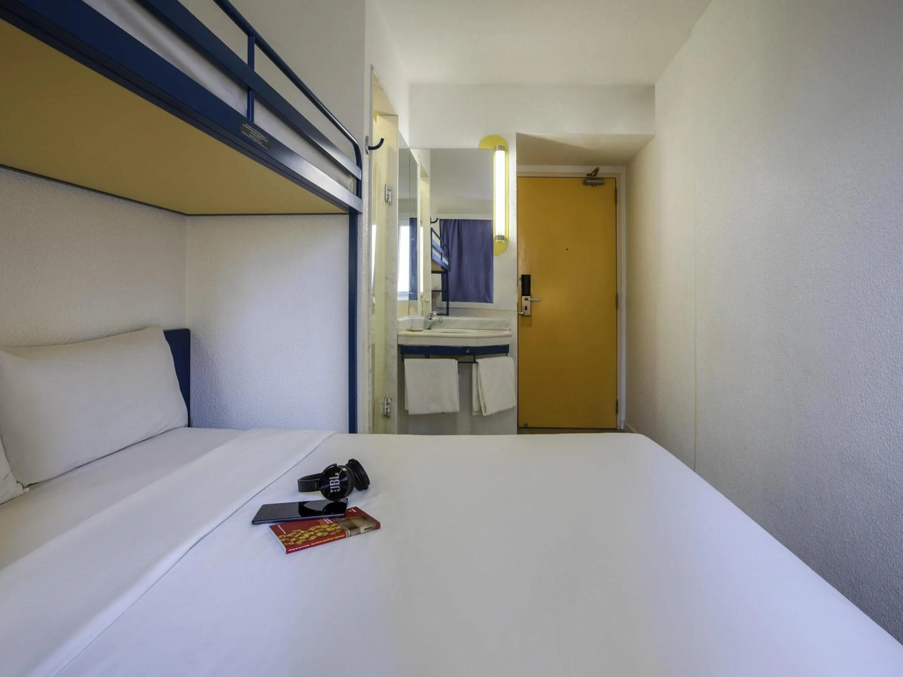 Bedroom, Bed in ibis budget Sao Paulo Morumbi