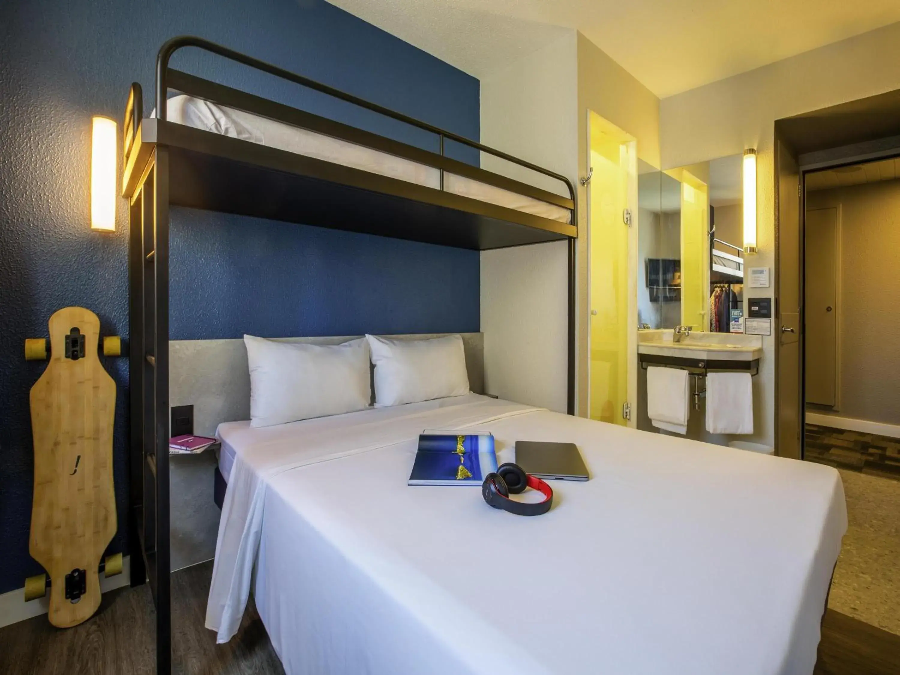 Superior Triple Room with One Double Bed and One Bunk Bed in ibis budget Sao Paulo Morumbi Superior Triple Room with One Double Bed and One Bunk Bed in ibis budget Sao Paulo Morumbi