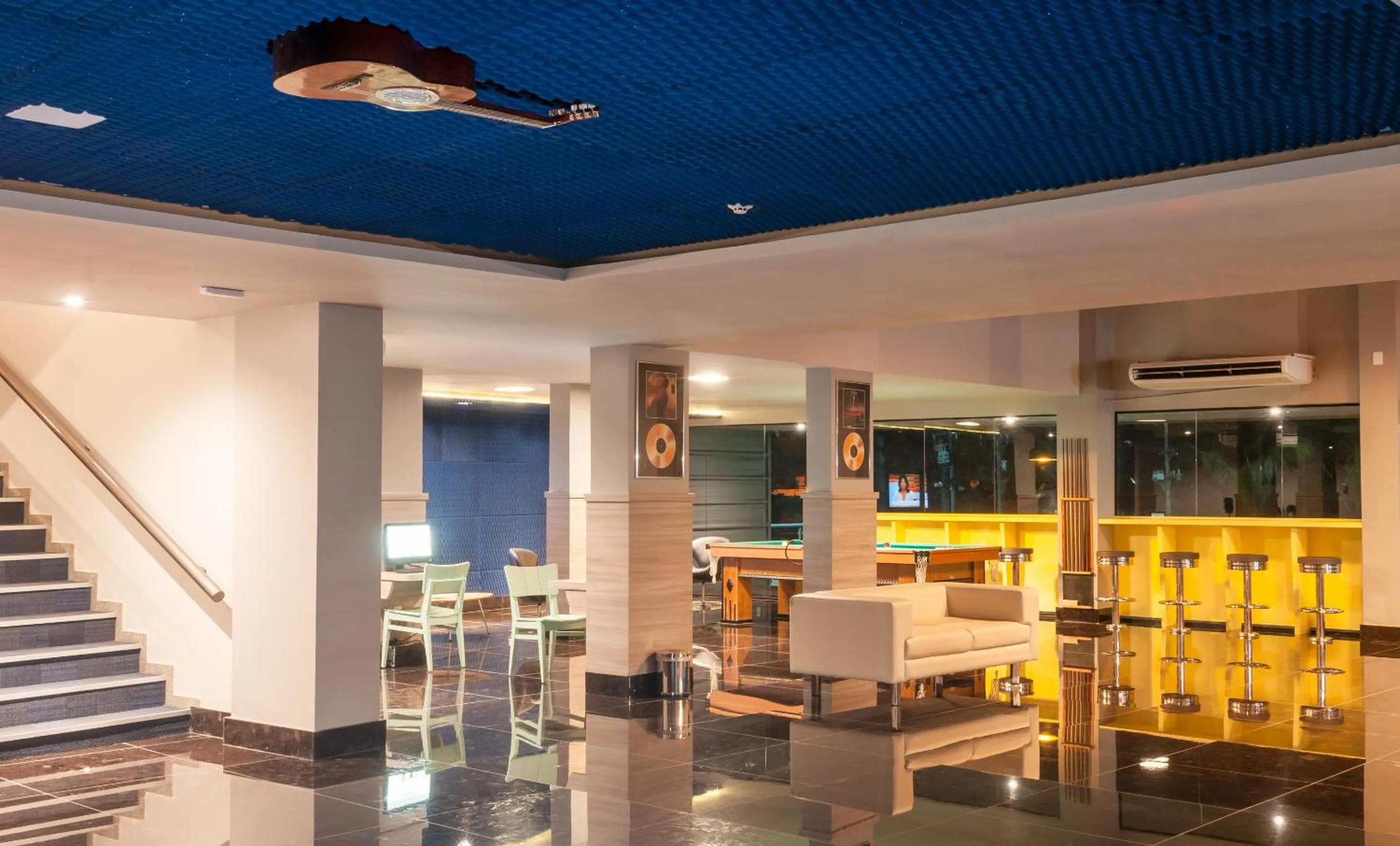Lobby or reception in ibis Styles Sao Mateus