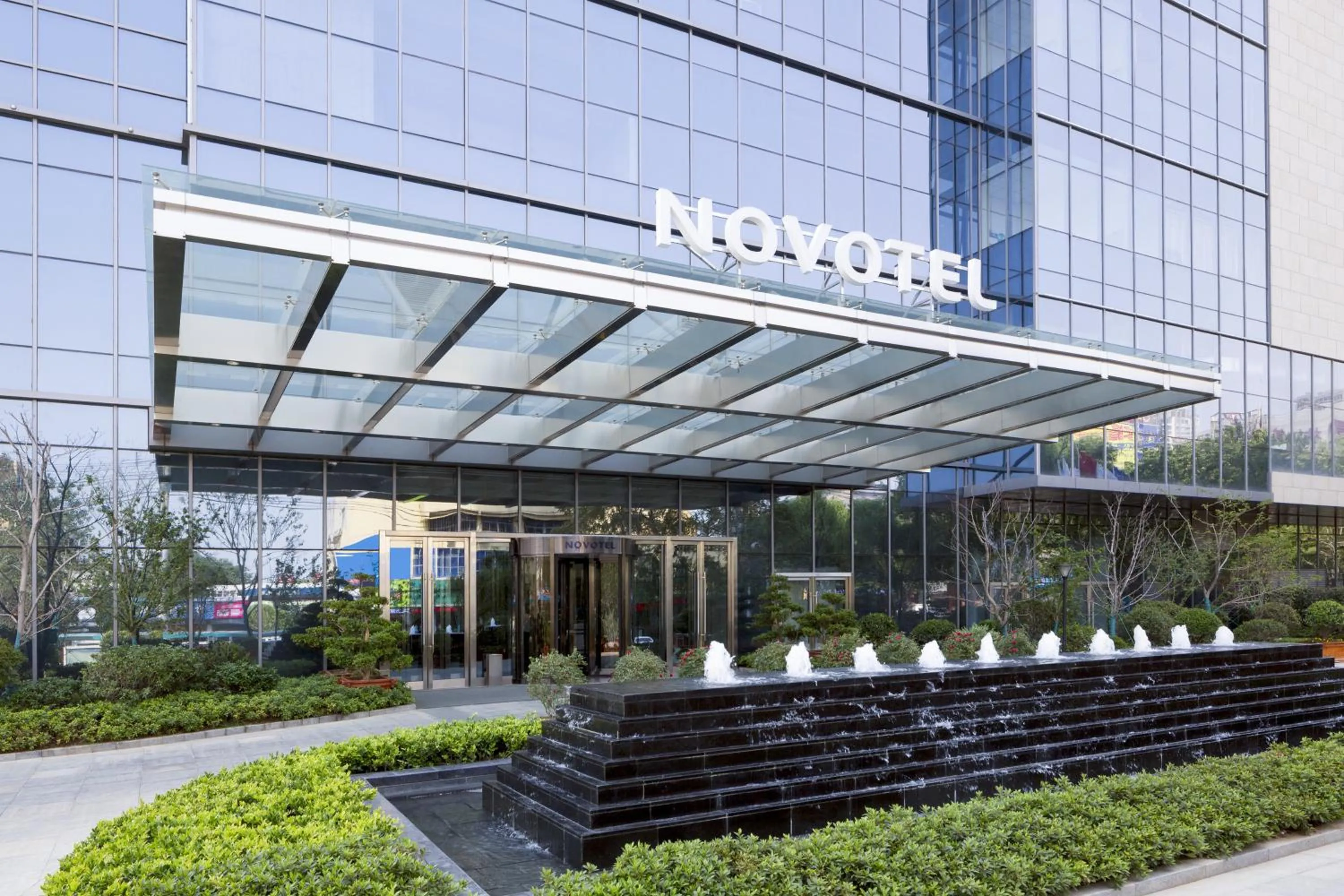 Property Building in Novotel Rizhao Suning