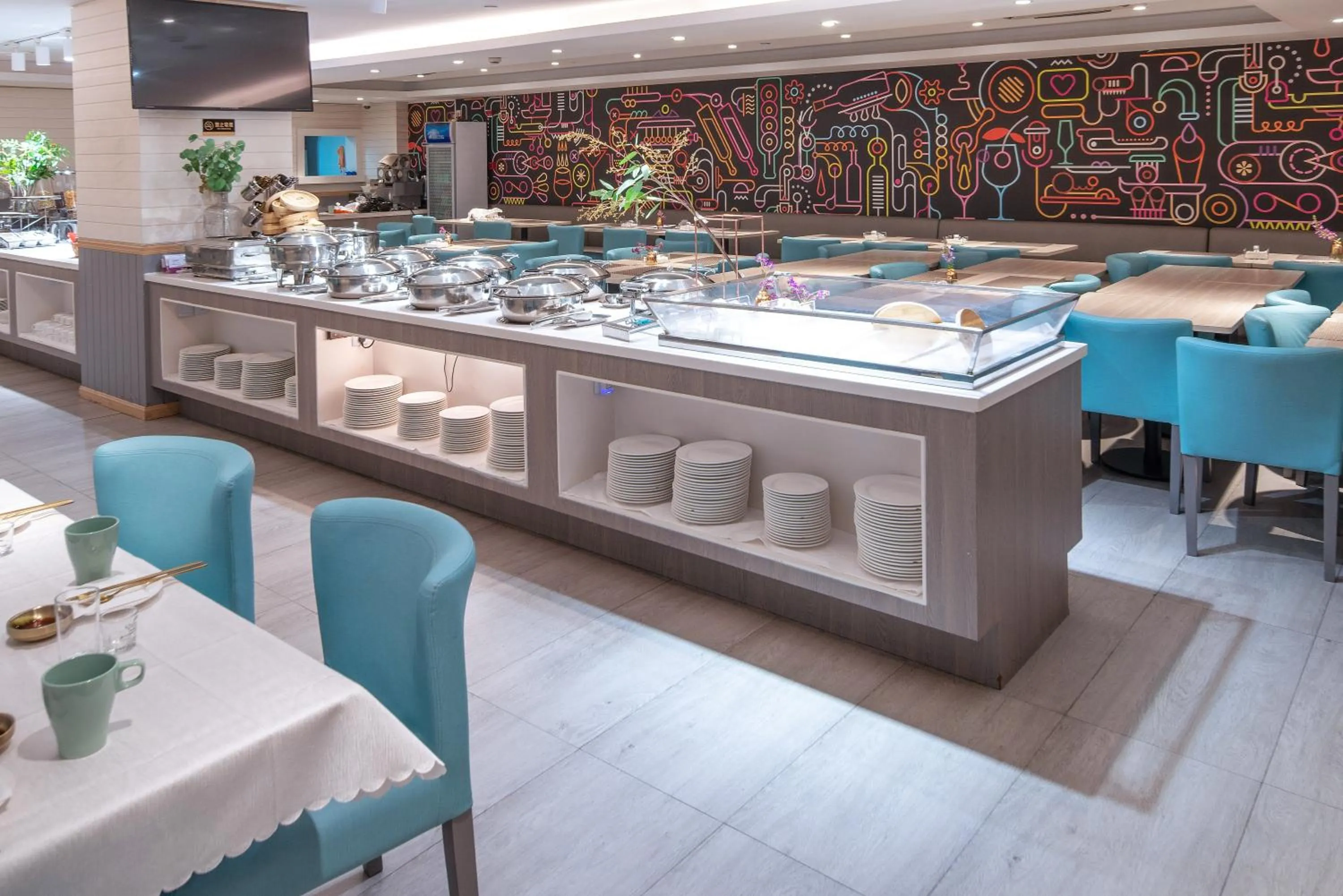 Buffet breakfast in Mercure Shanghai Hongqiao South