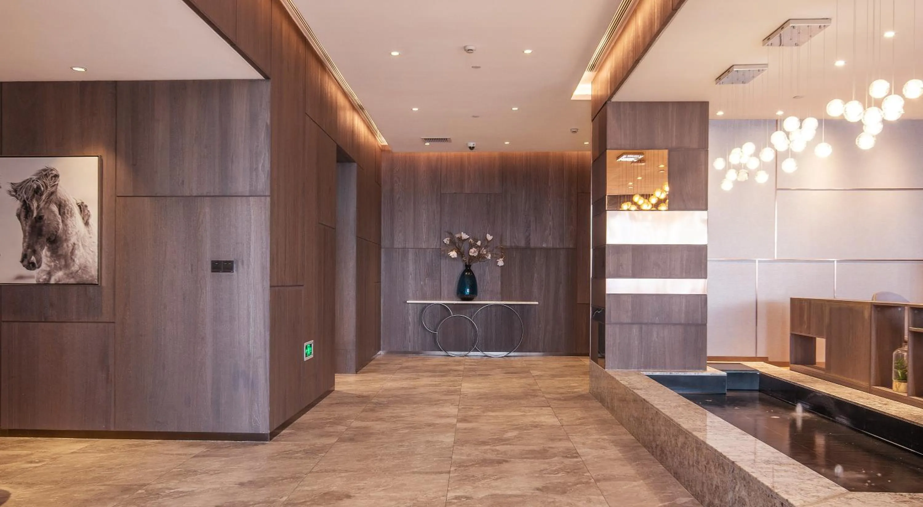 Property building in Mercure Shanghai Hongqiao South