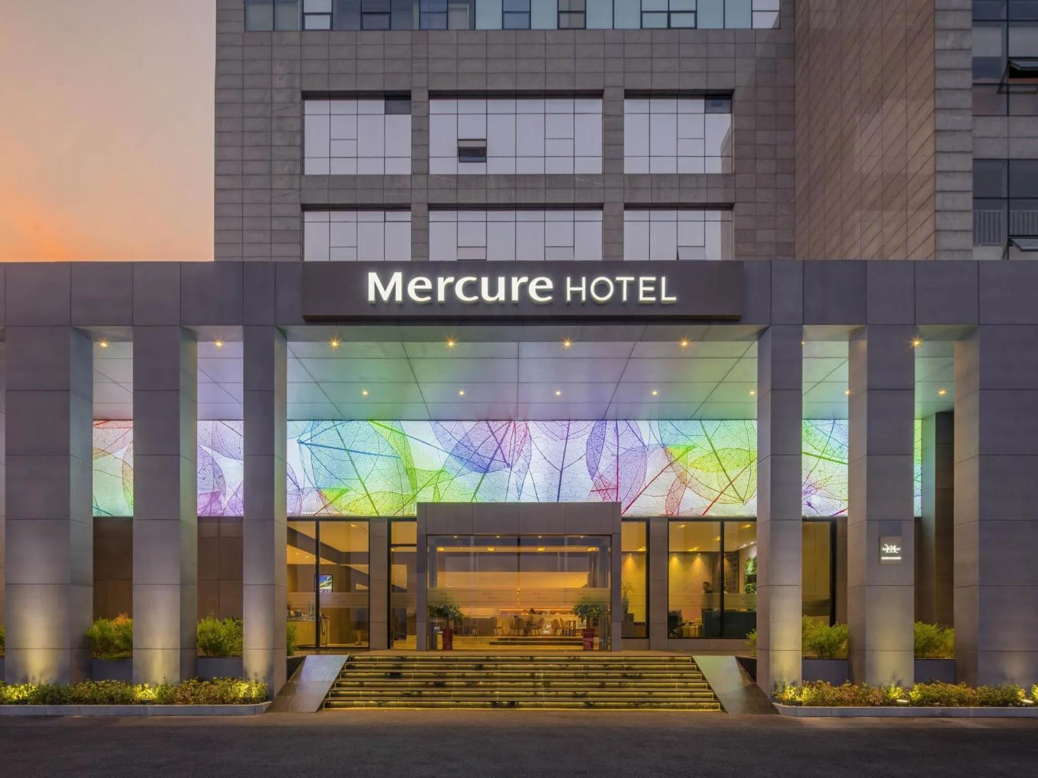Property building in Mercure Shanghai Hongqiao South