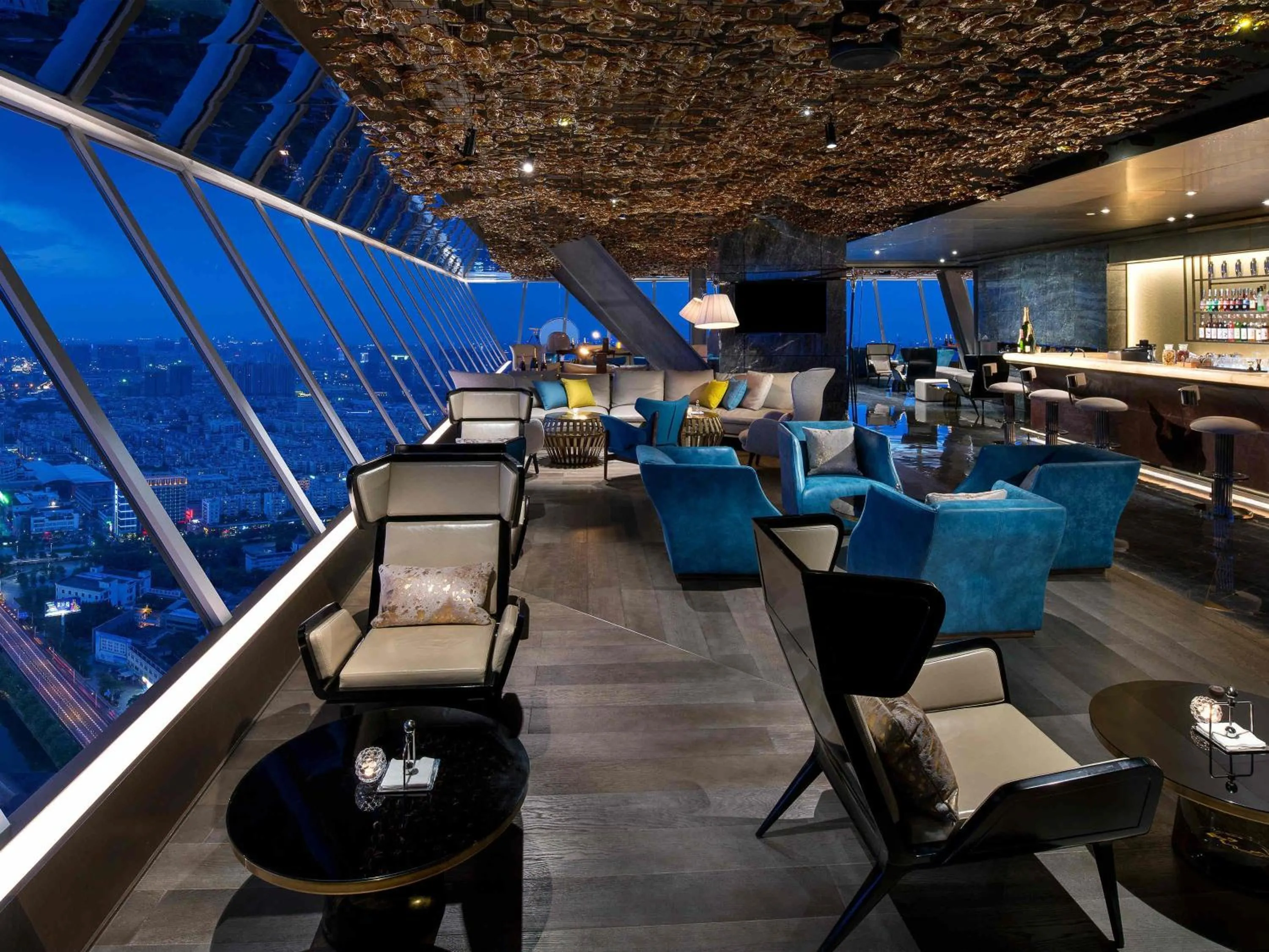 Lounge or bar in Sofitel Foshan Shunde