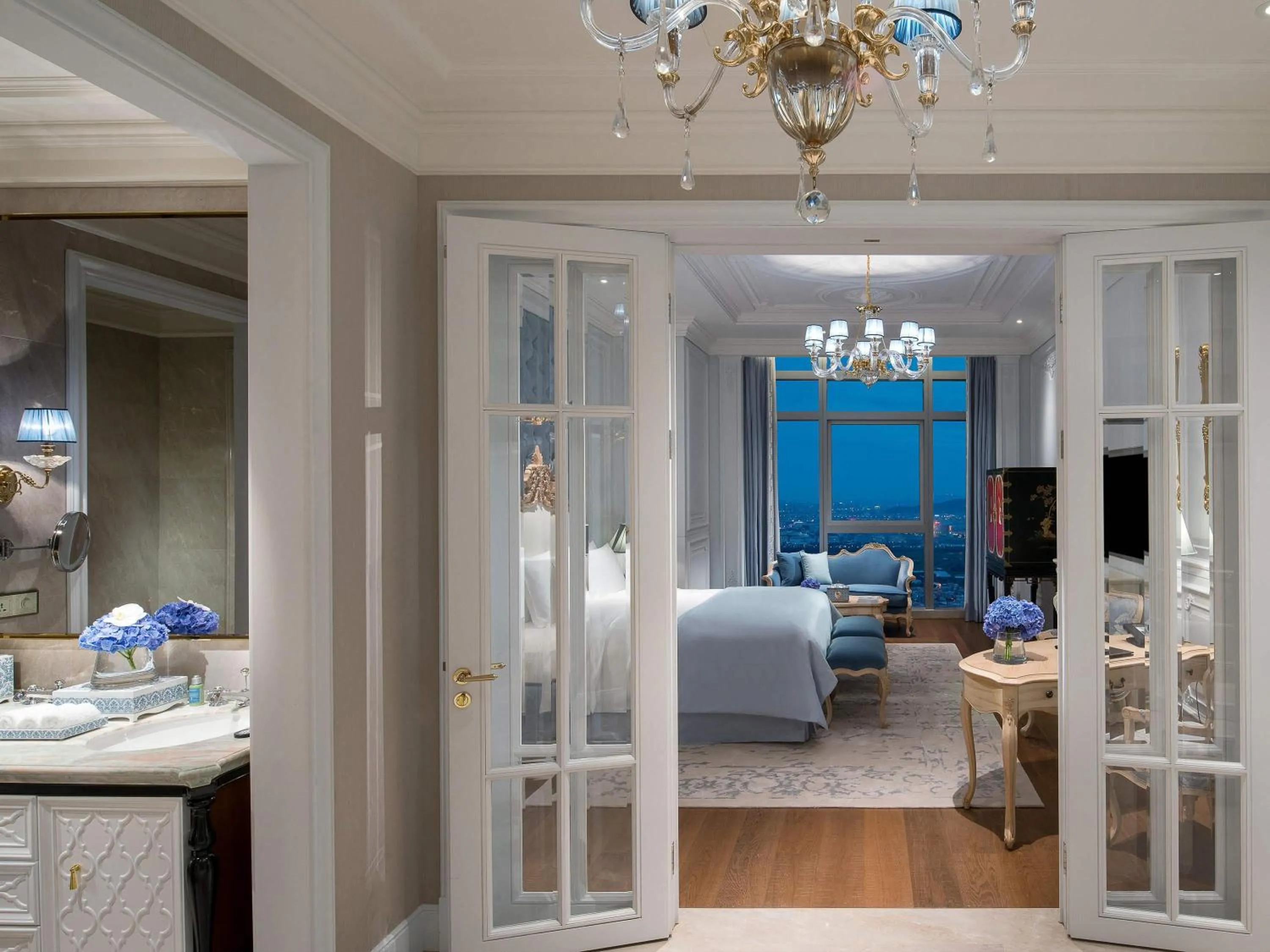 Bedroom, Bed in Sofitel Foshan Shunde