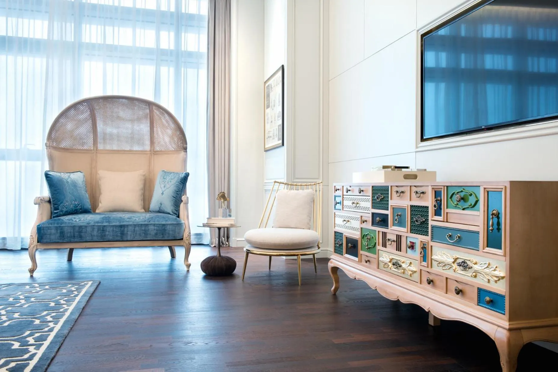 TV and multimedia in Sofitel Foshan Shunde