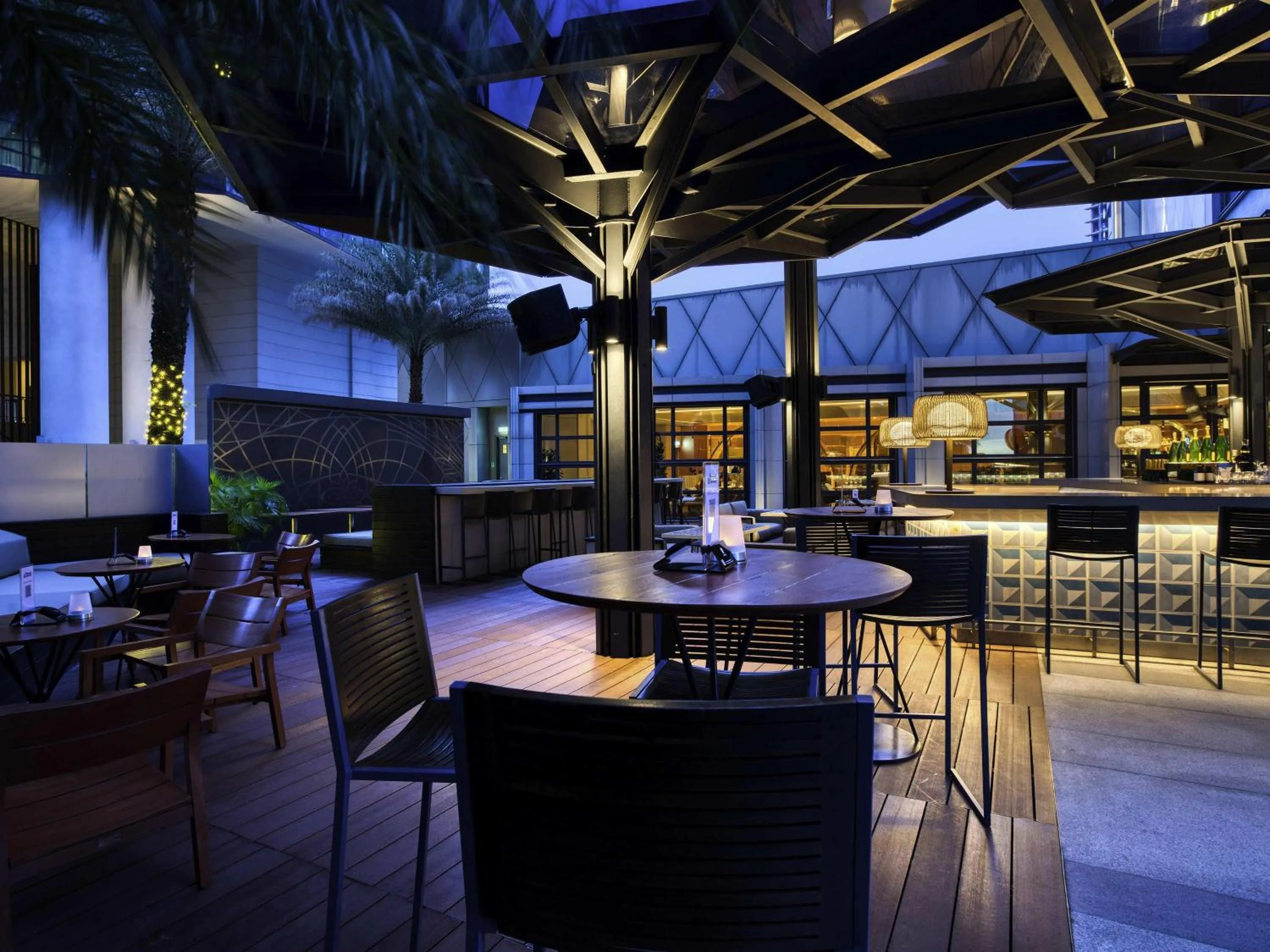 Lounge or bar in Sofitel Kuala Lumpur Damansara