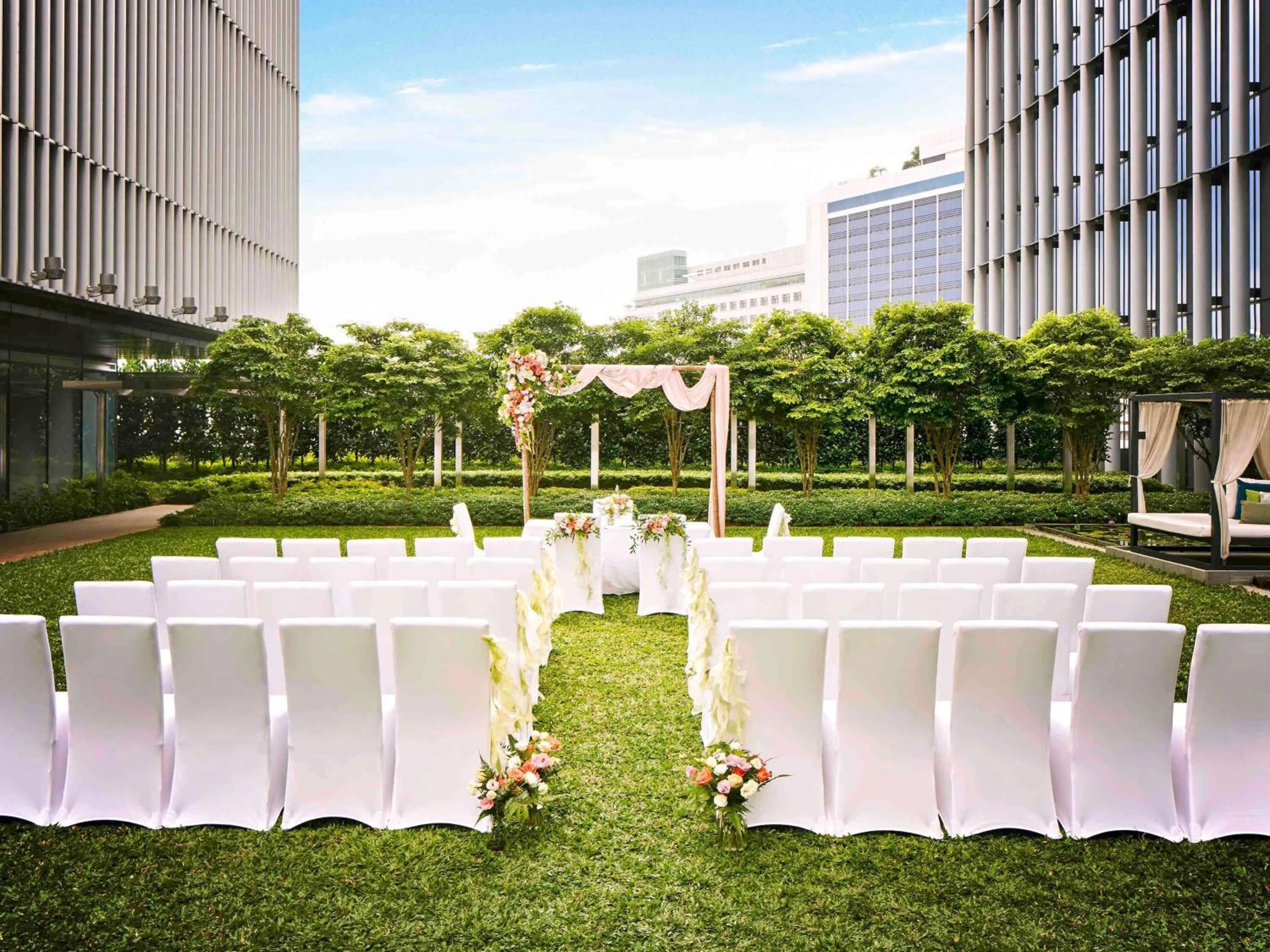 wedding in Sofitel Singapore City Centre