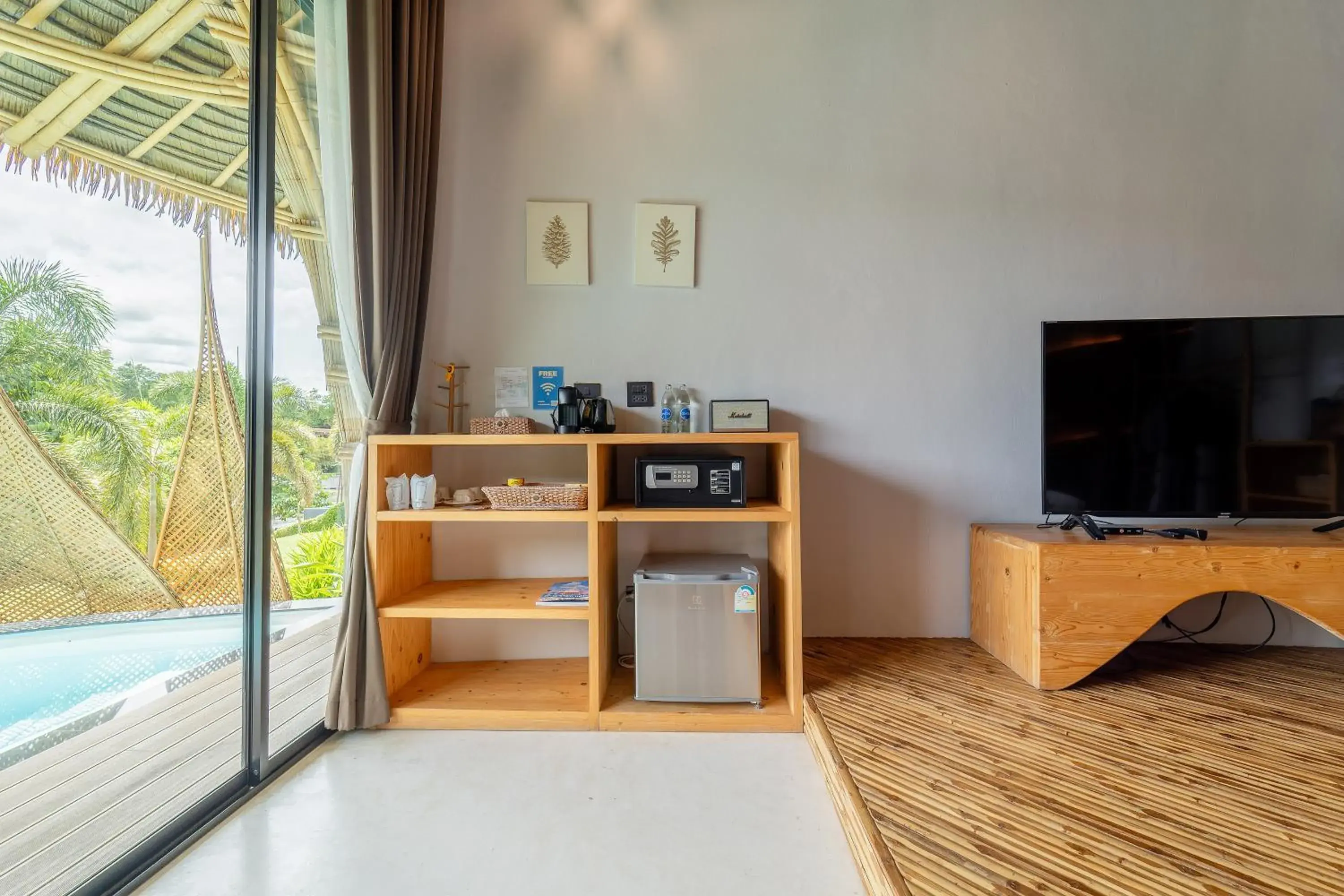 Bamboo Pool Villa in Binlha Raft Resort Bamboo Pool Villa in Binlha Raft Resort