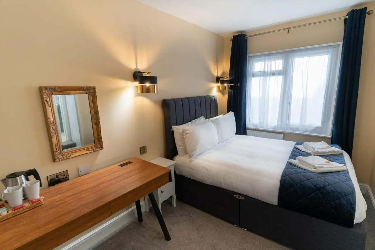 Bedroom, Bed in The Pier Hotel