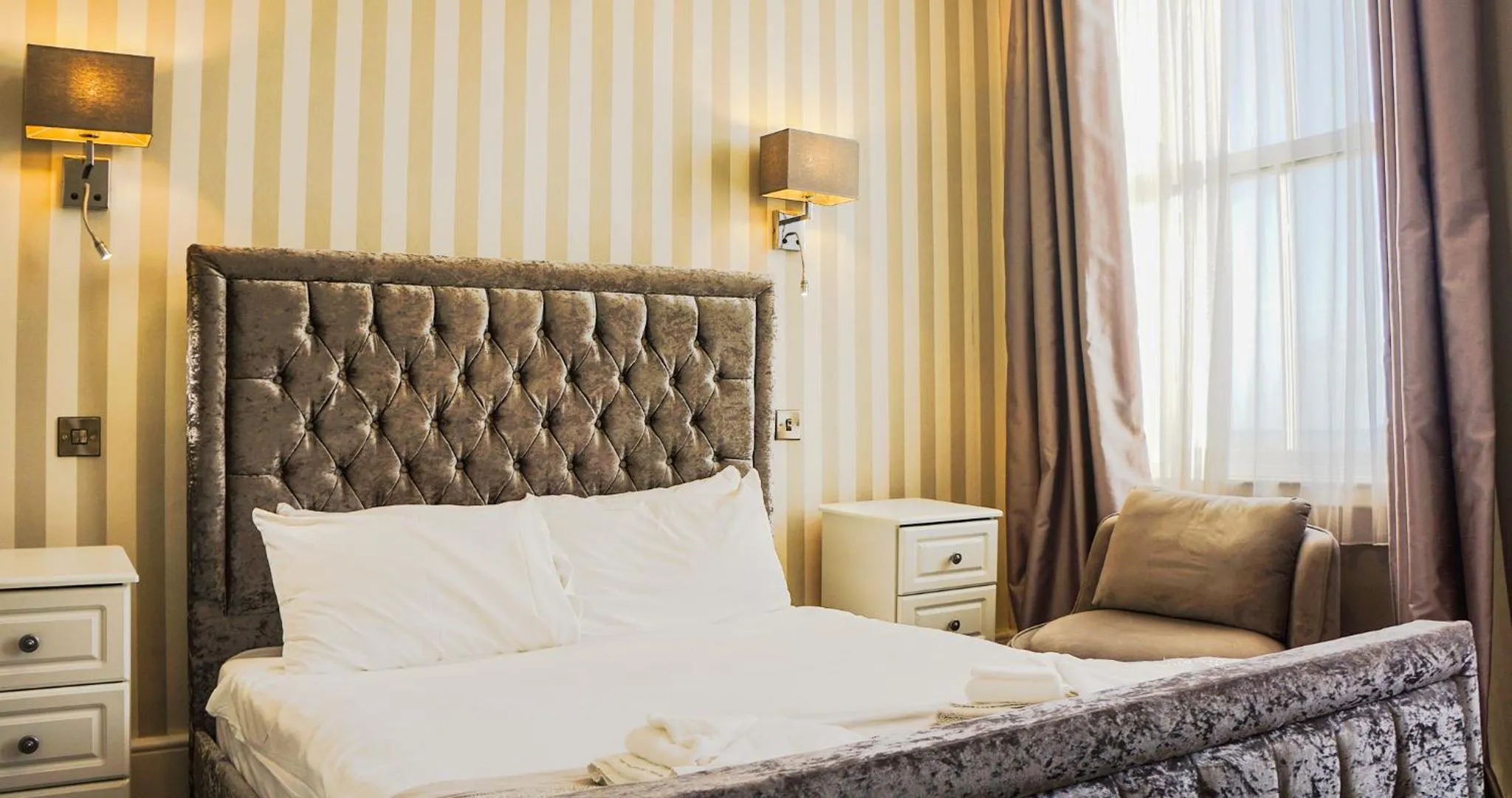 Bed in The Pier Hotel