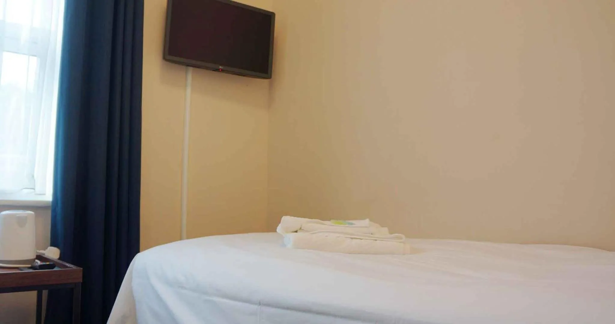 Bed in The Pier Hotel