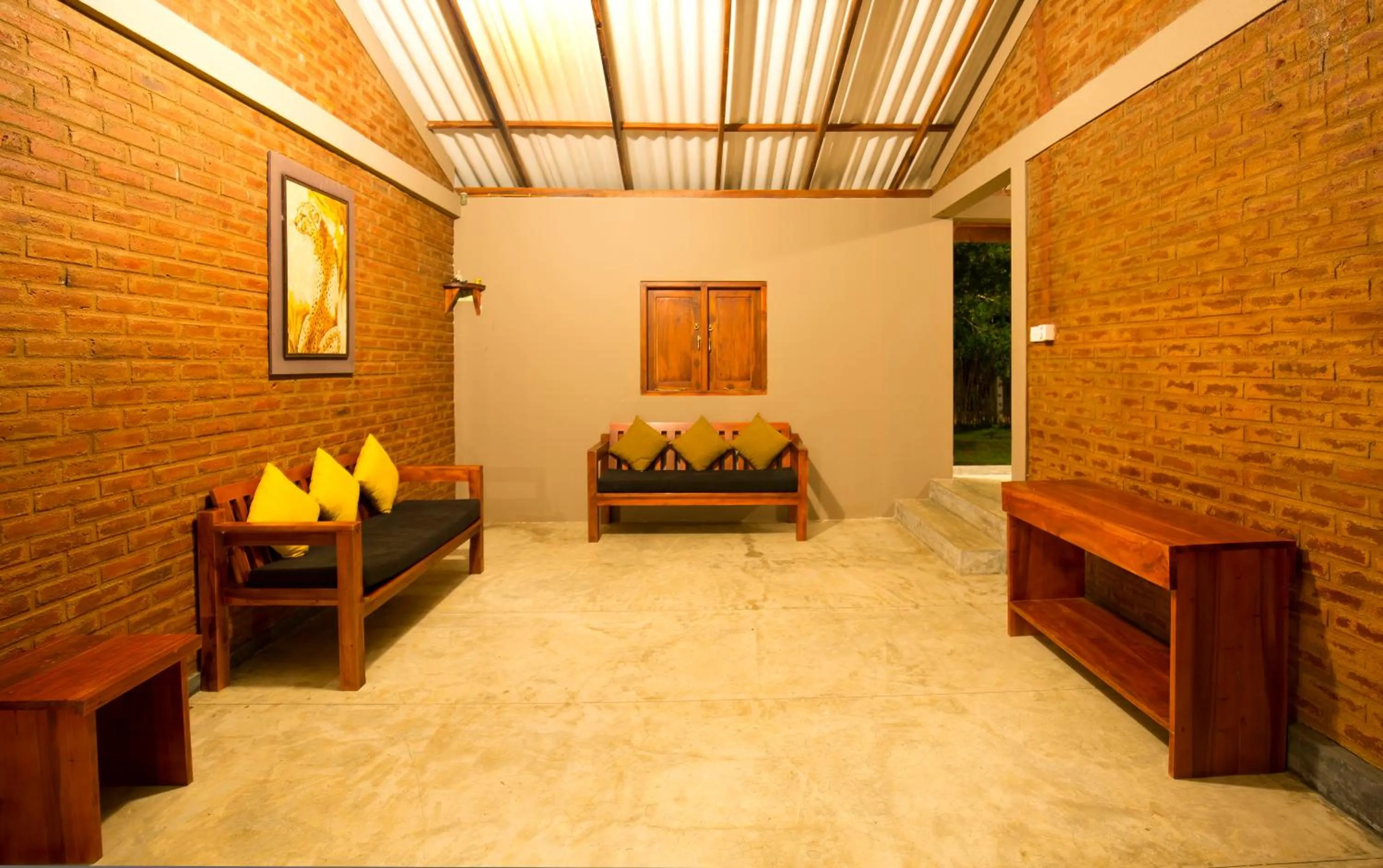 Property building in Hide Yala