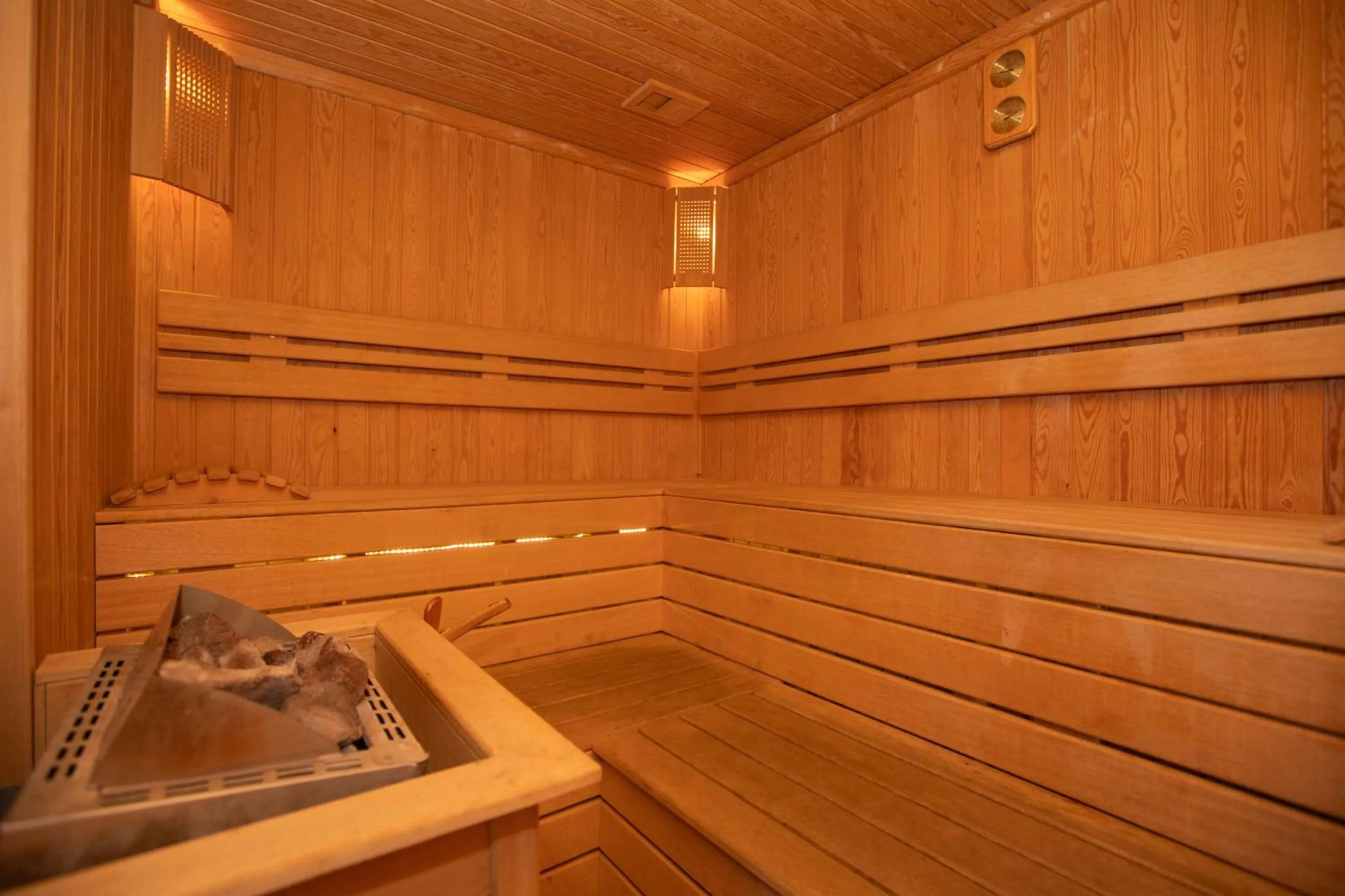 Fitness centre/facilities in Radisson Blu Ankara