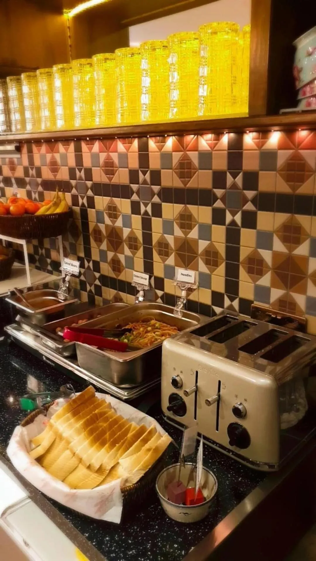 Breakfast in Dreamtel London Kensington