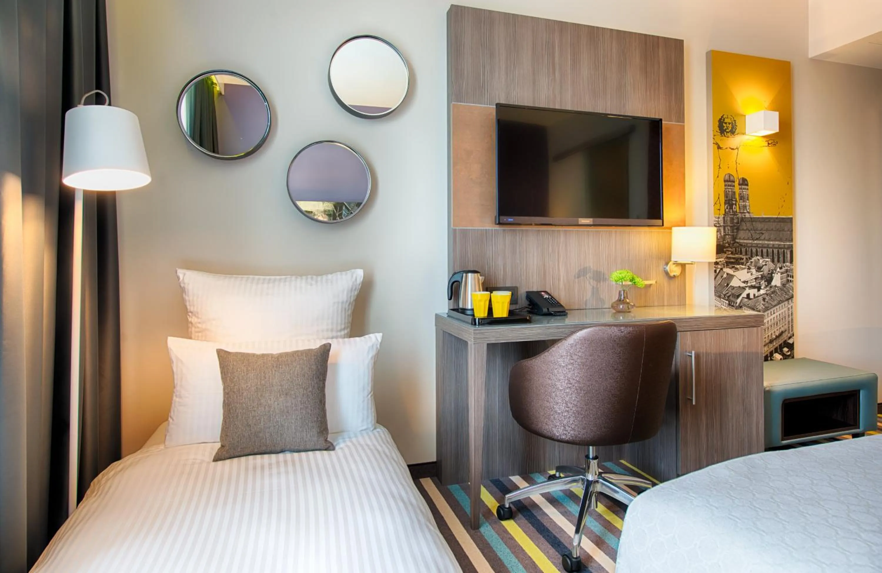 Photo of the whole room, Bed in Leonardo Hotel Munich City East