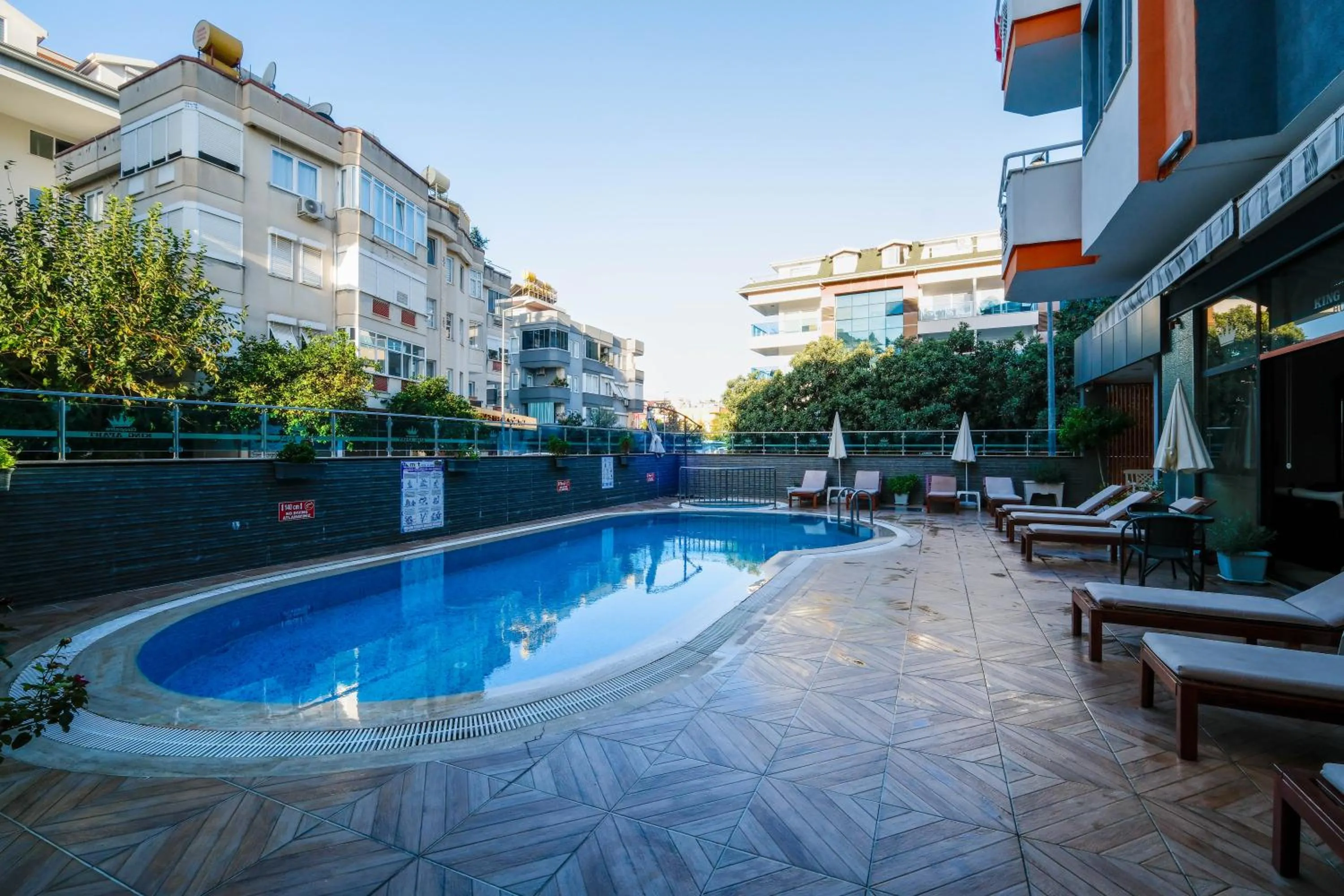 Swimming pool in Cleopatra King Apart