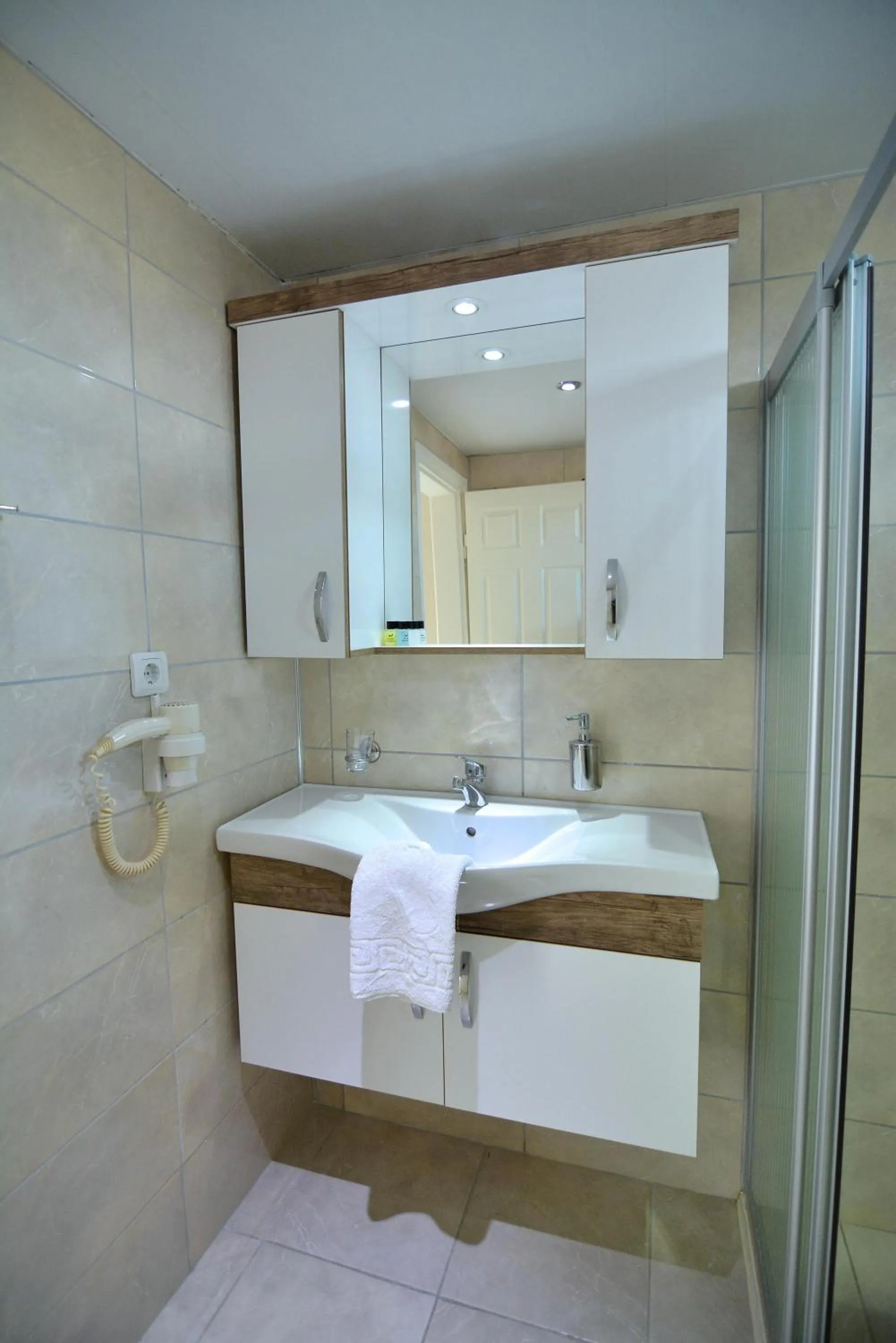 Bathroom in Cleopatra King Apart