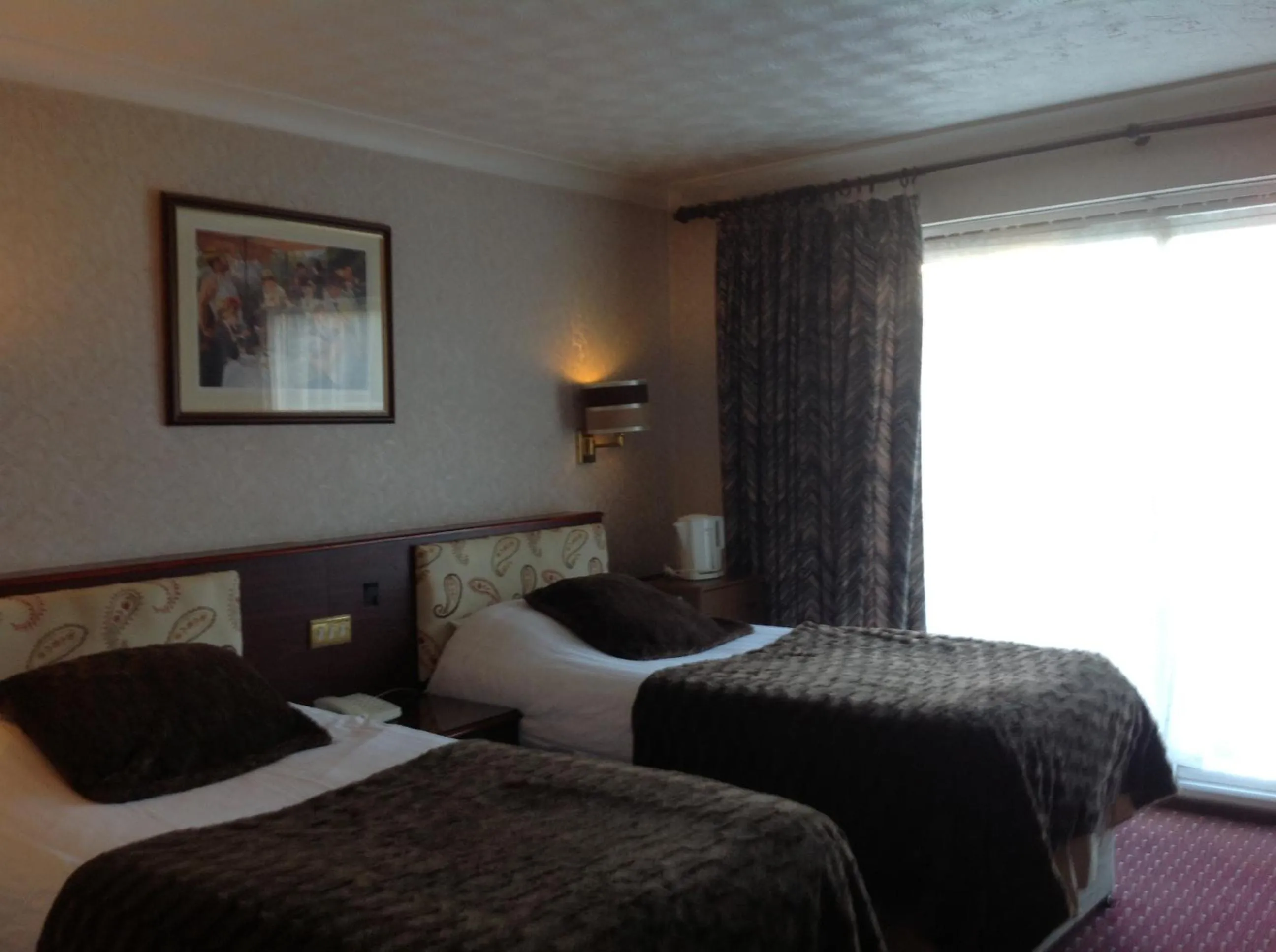 Bedroom, Bed in Balmoral Lodge Hotel