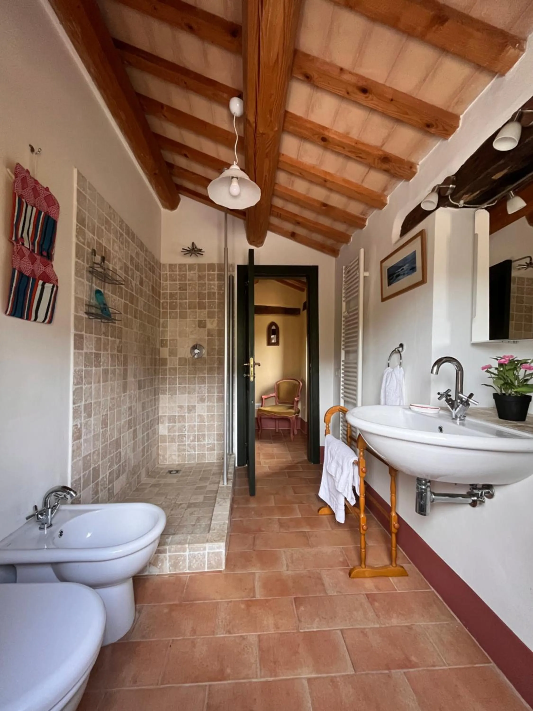 Shower in Casa delle Sorgenti