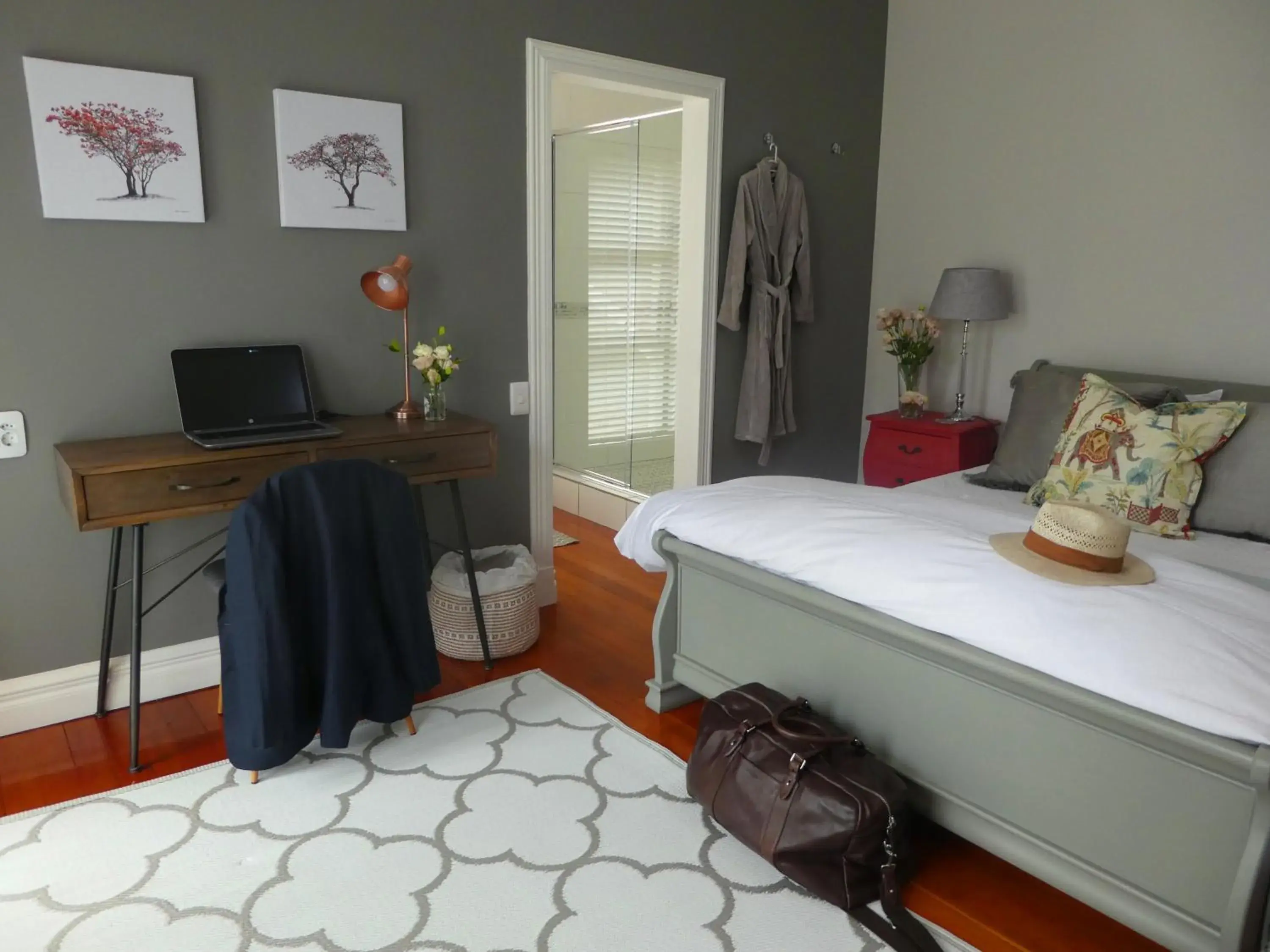 Standard Suite - single occupancy in 58 On Hume Standard Suite - single occupancy in 58 On Hume