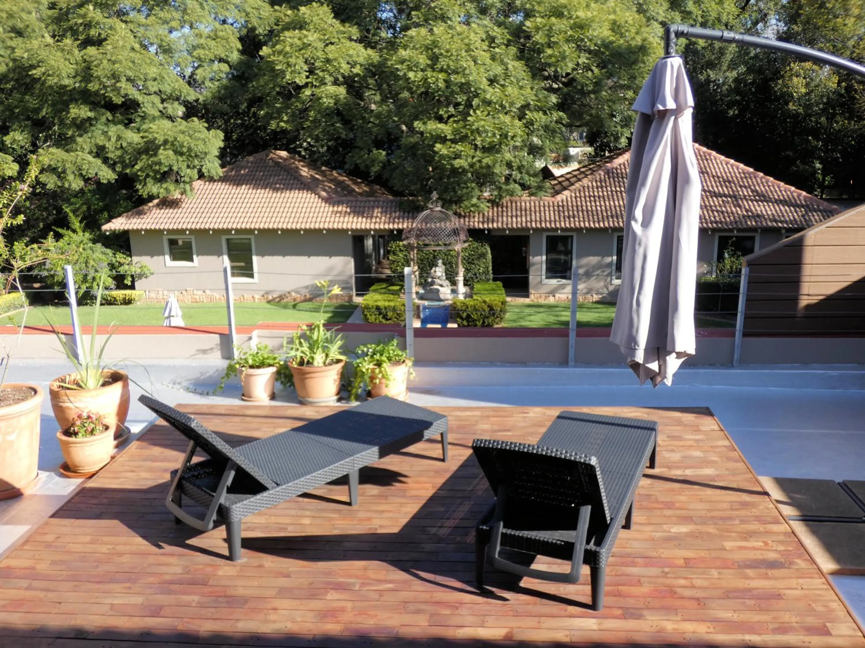 Garden view in 58 On Hume