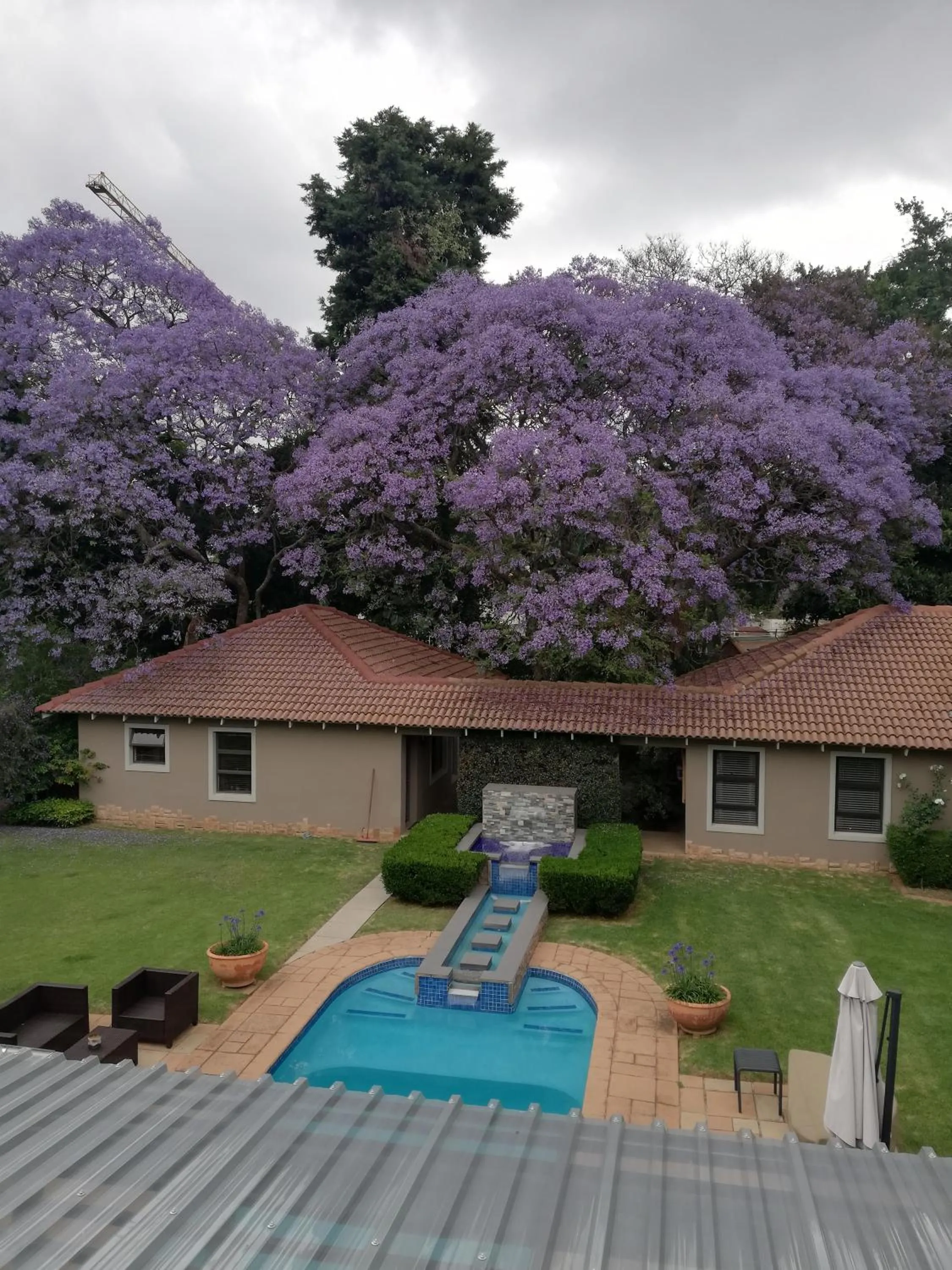 Property building in 58 On Hume