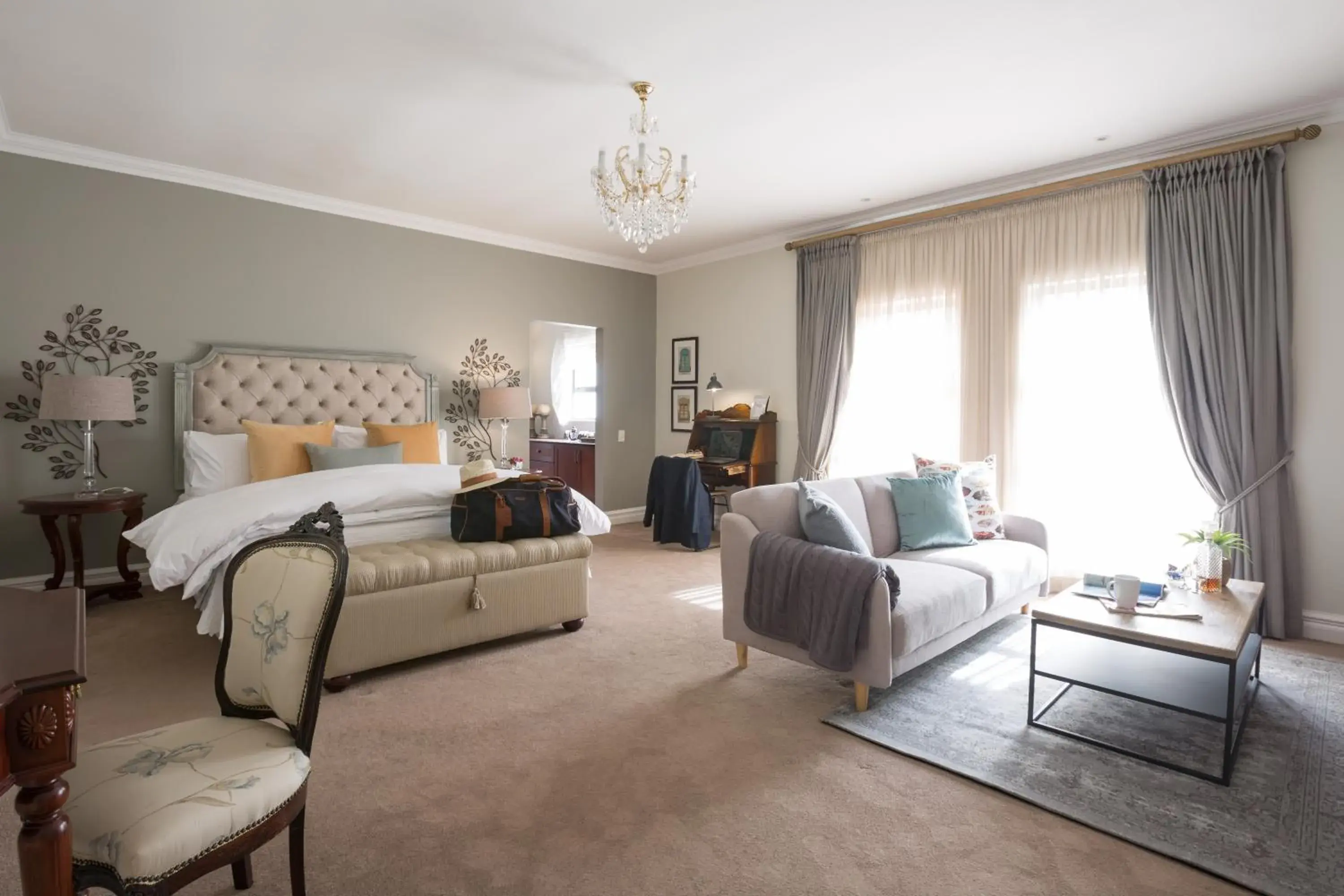 Deluxe King Suite - single occupancy in 58 On Hume Deluxe King Suite - single occupancy in 58 On Hume