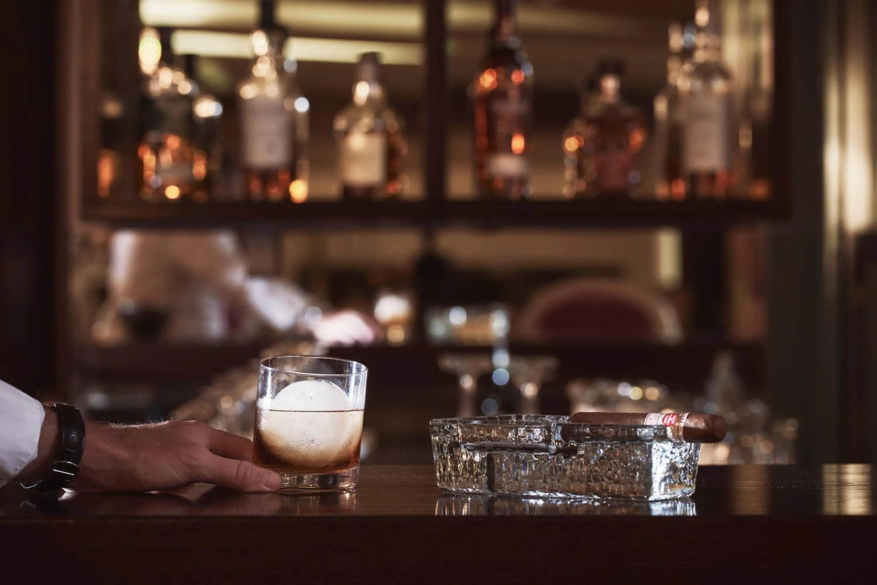 Lounge or bar in Lesante Classic - Preferred Hotels & Resorts