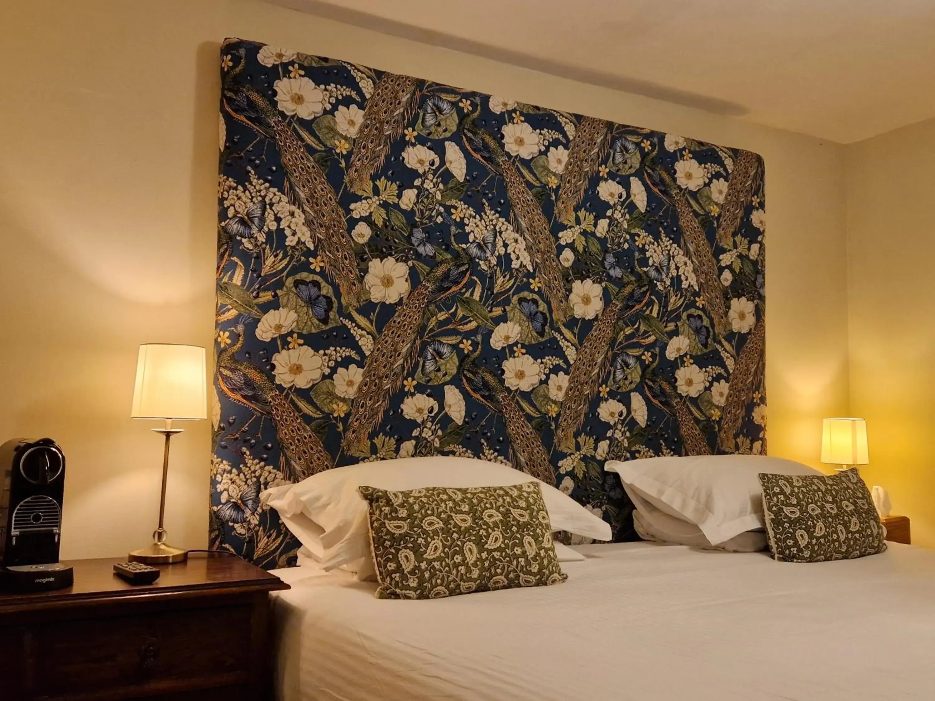 King Room in Y Branwen Restaurant & Rooms - Adult Only and Dog Friendly King Room in Y Branwen Restaurant & Rooms - Adult Only and Dog Friendly