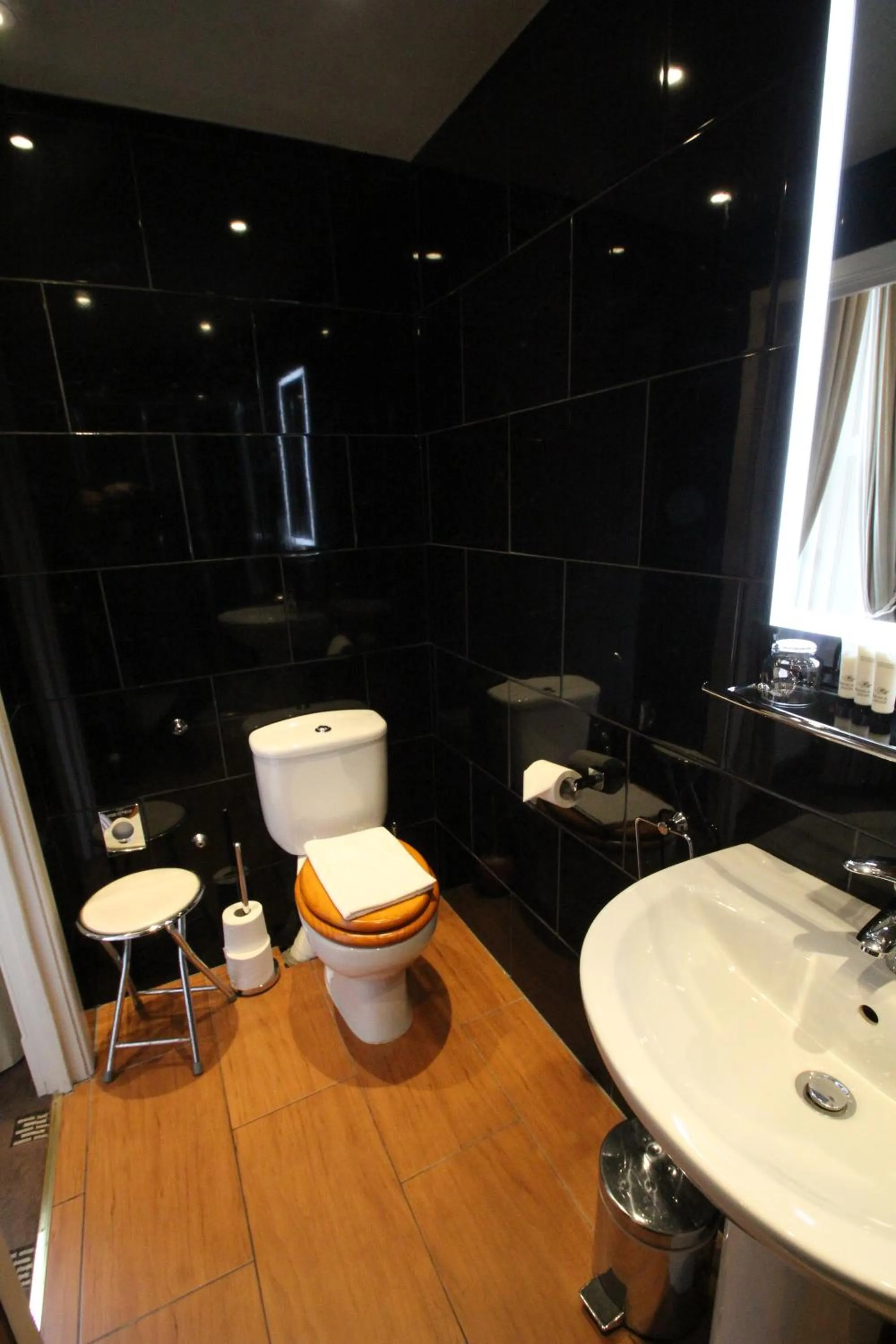 Bathroom in The Sandaig