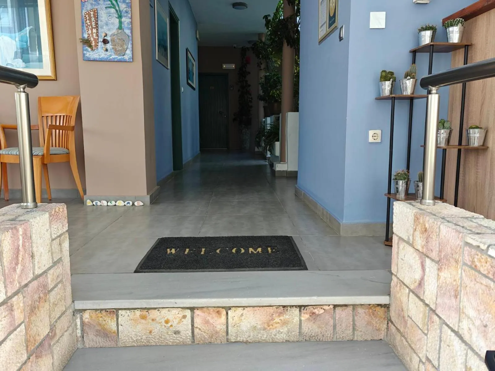 Facade/entrance in Irene Studios