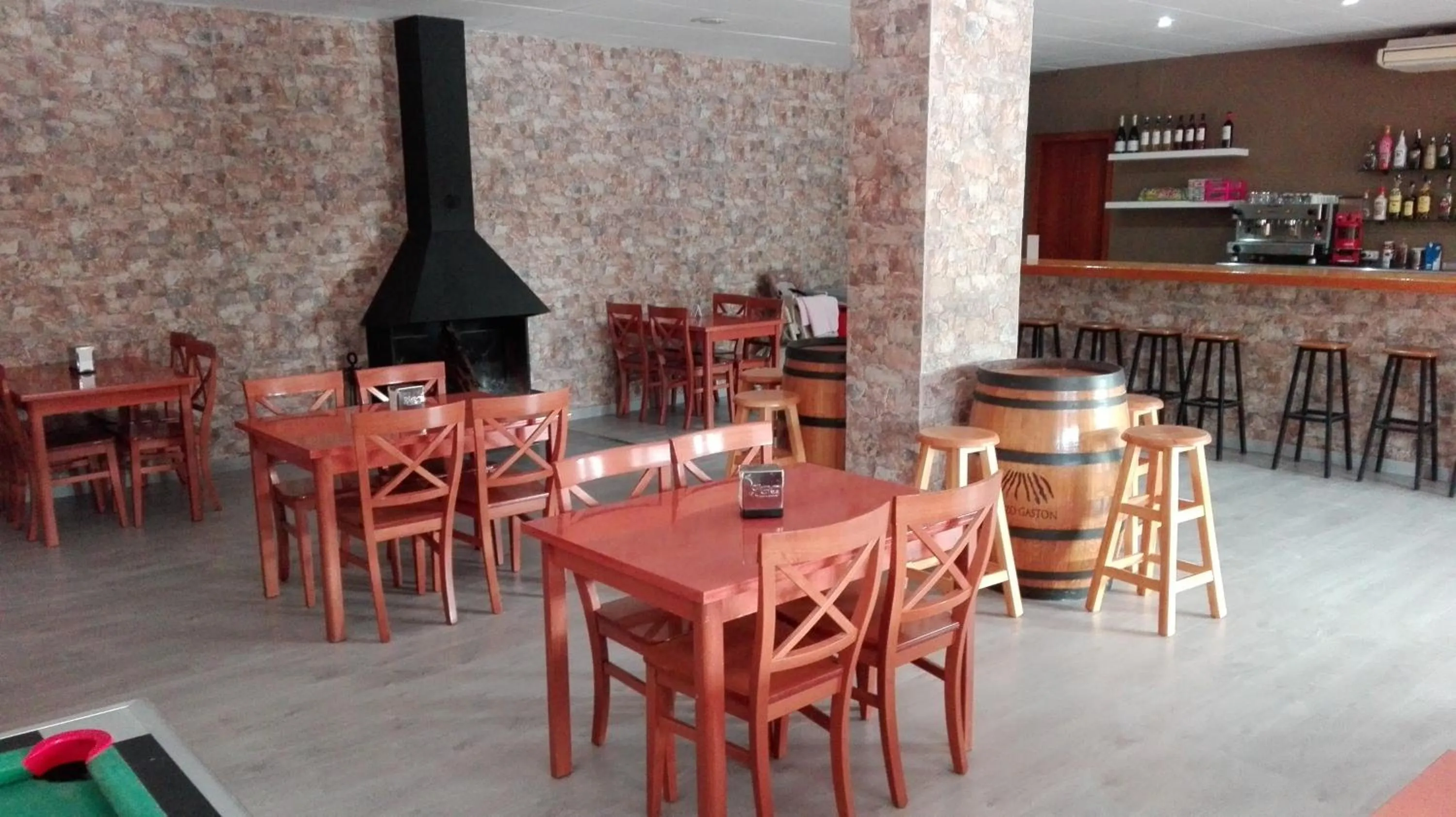 Lounge or bar in Camping La Ribera Salada