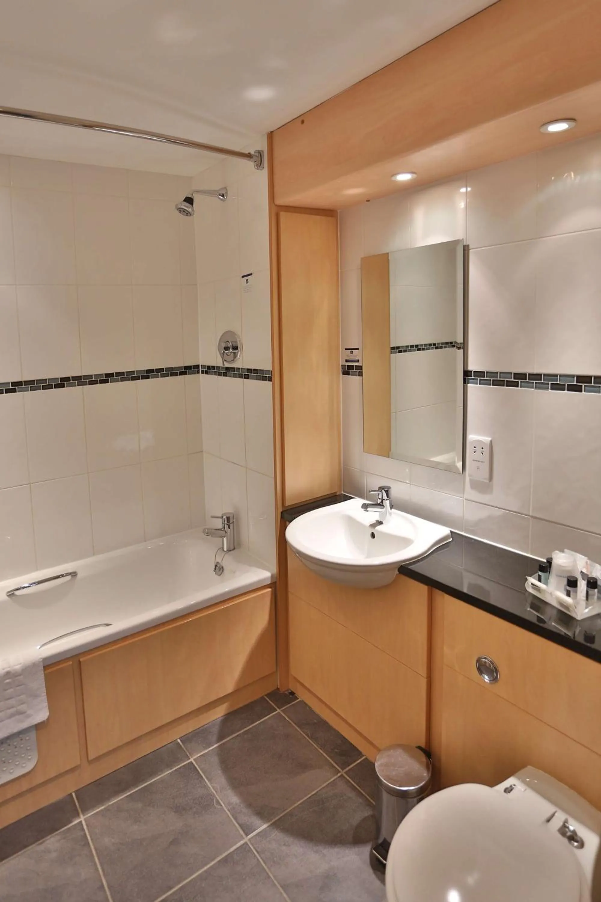 Bathroom in Best Western Plus Ullesthorpe Court Hotel & Golf Club