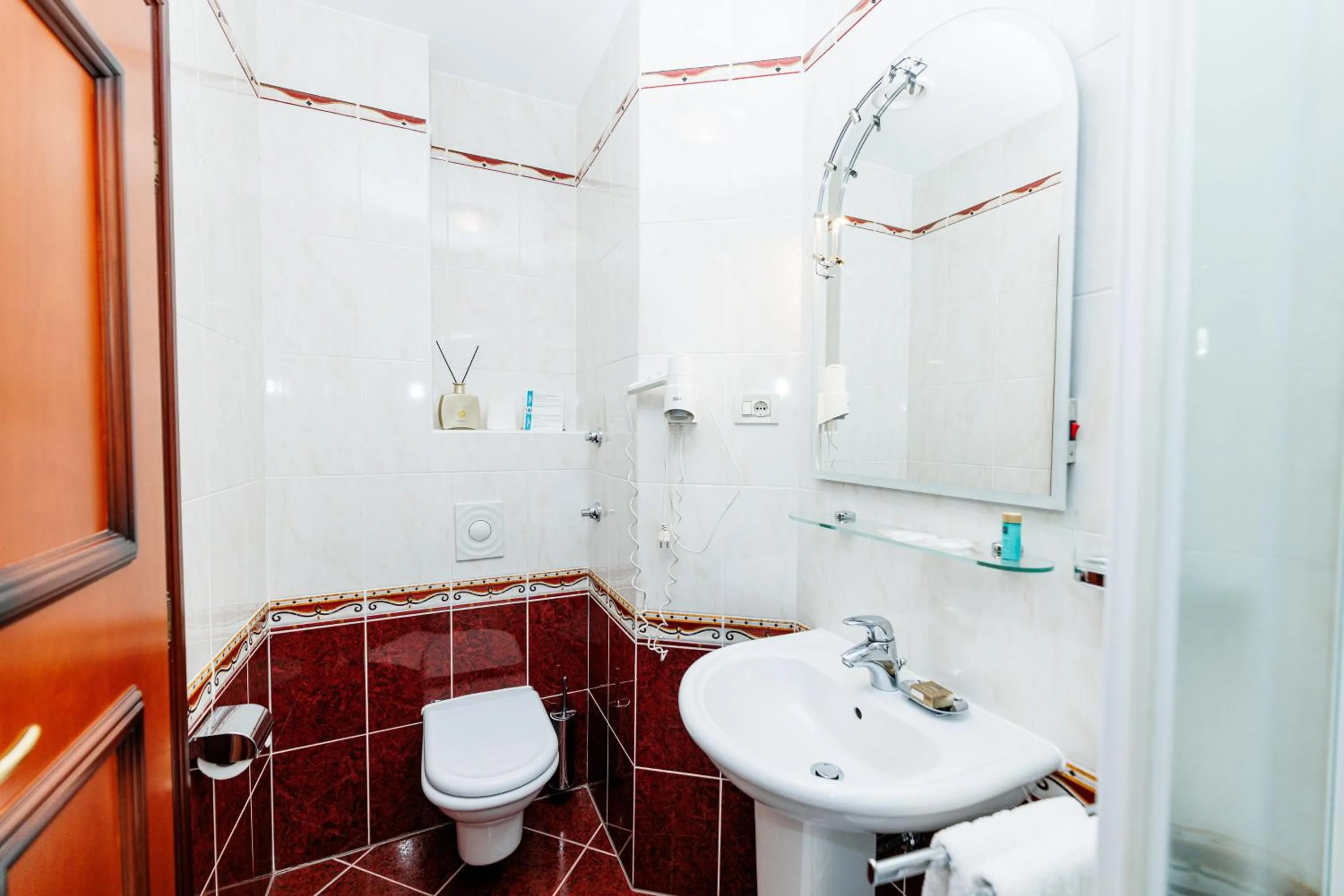 Toilet in Hotel Savoy