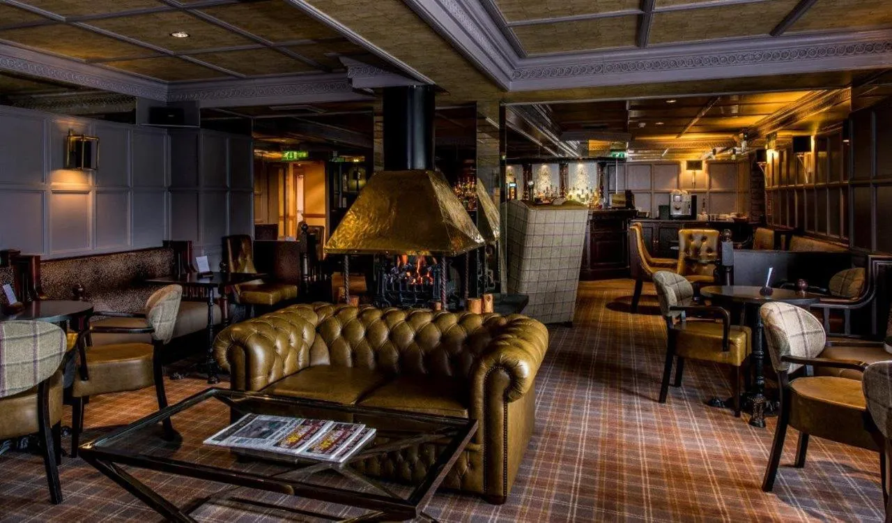 Lounge or bar in The Craighaar Hotel