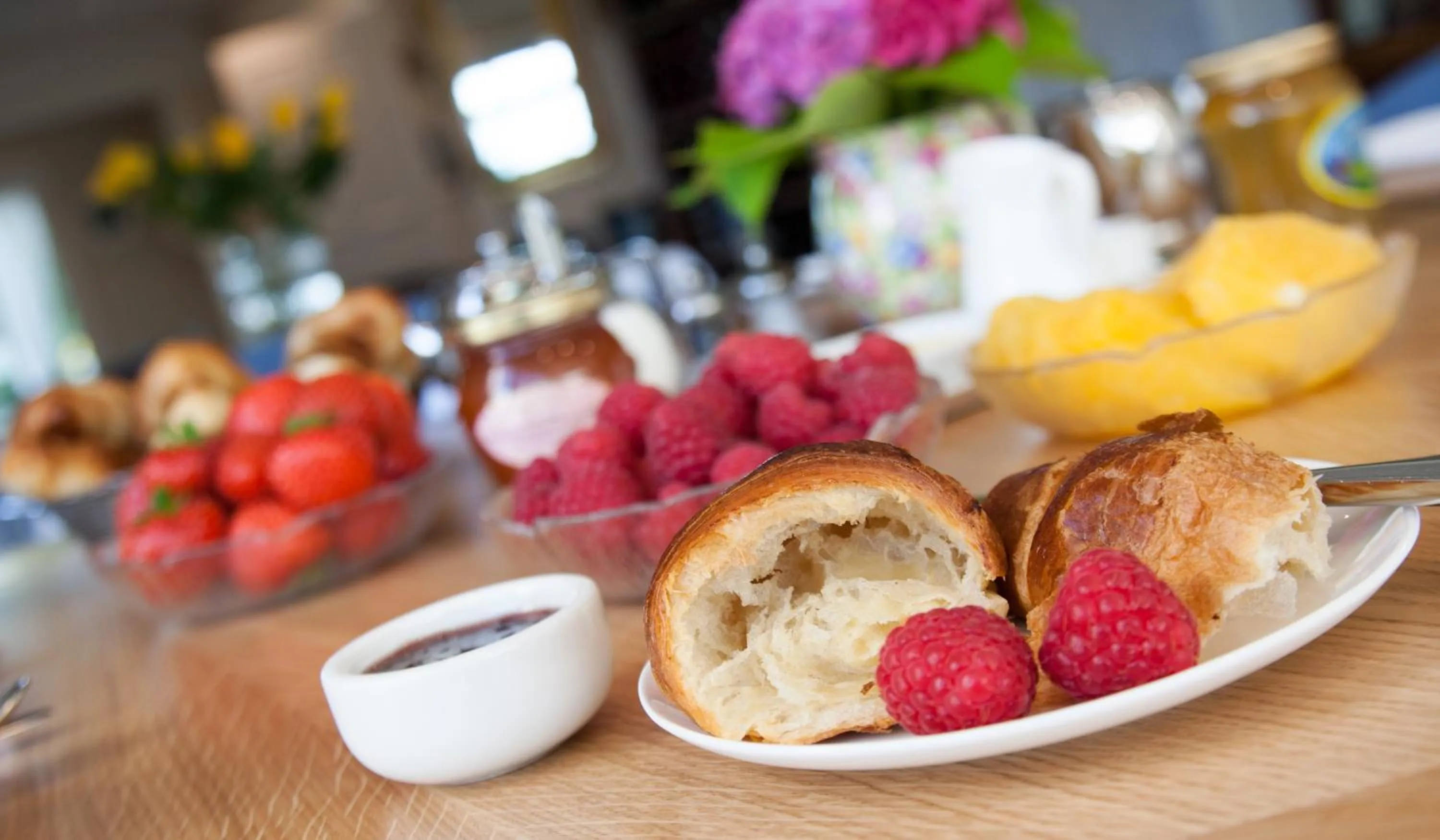 Continental breakfast in Sunny Brae Bed & Breakfast