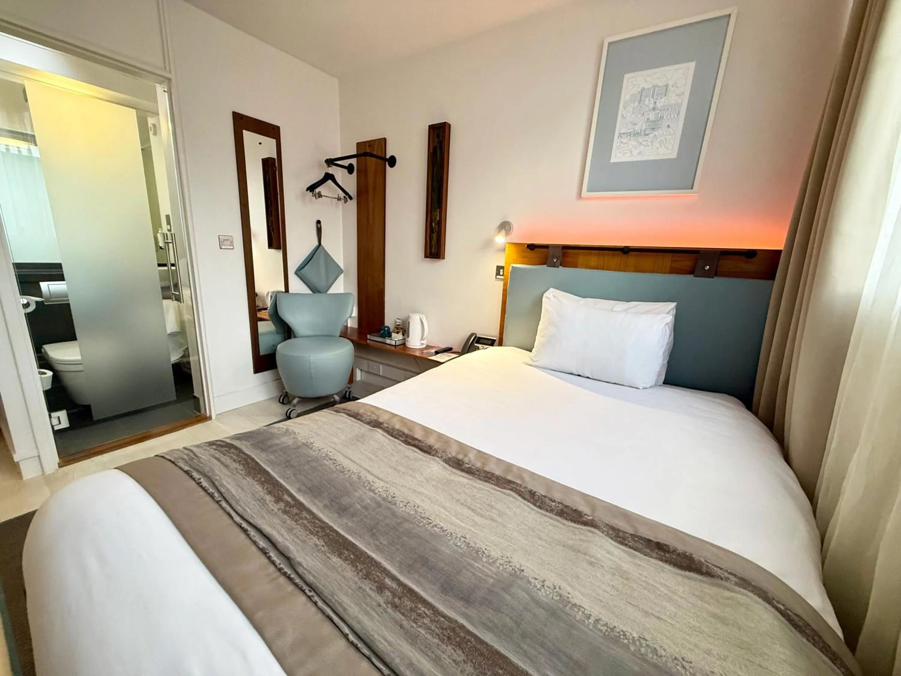 Bed in Conference Aston Hotel - Birmingham City