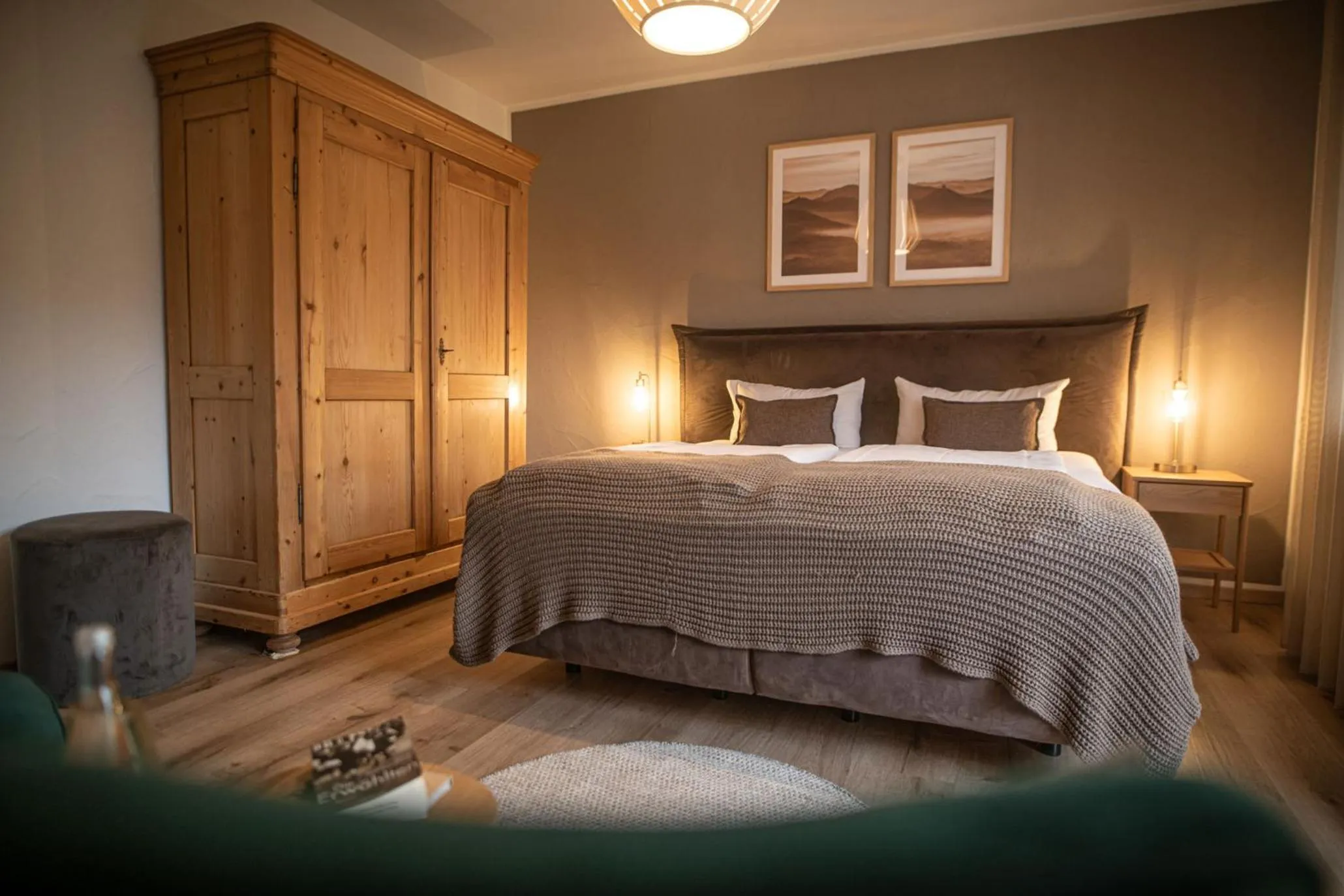 Bed in Landgasthaus & Hotel zur Krone