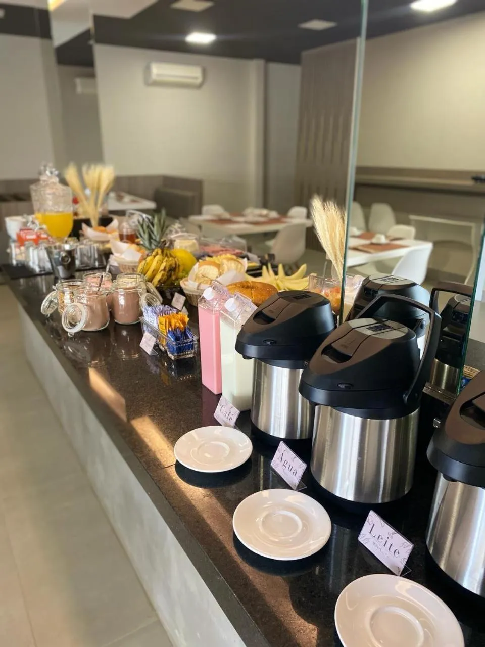 Breakfast in Cynn Hotels