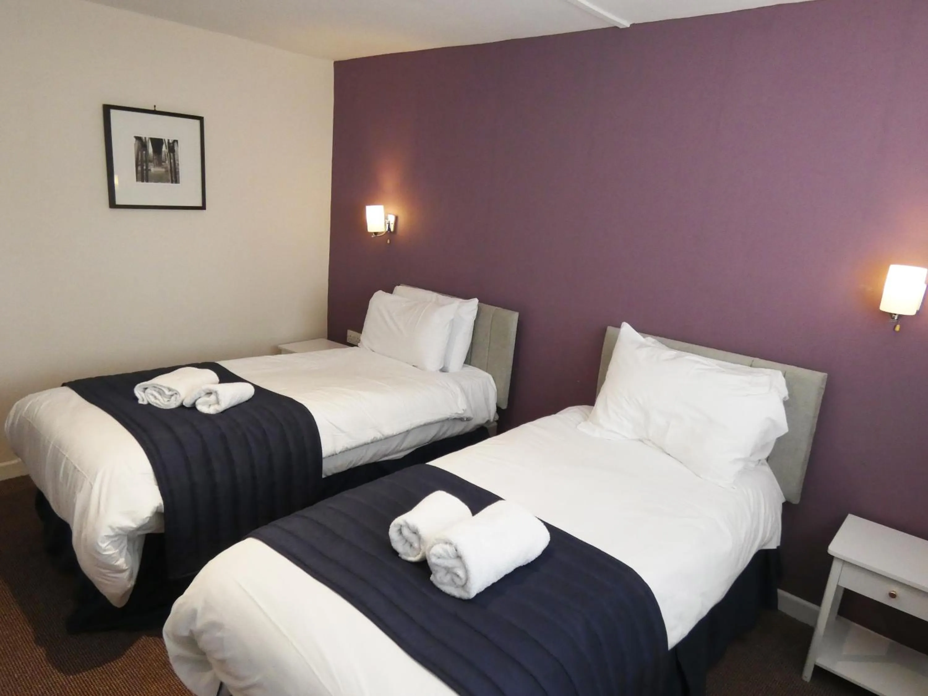 Bedroom, Bed in The Riverside Hotel