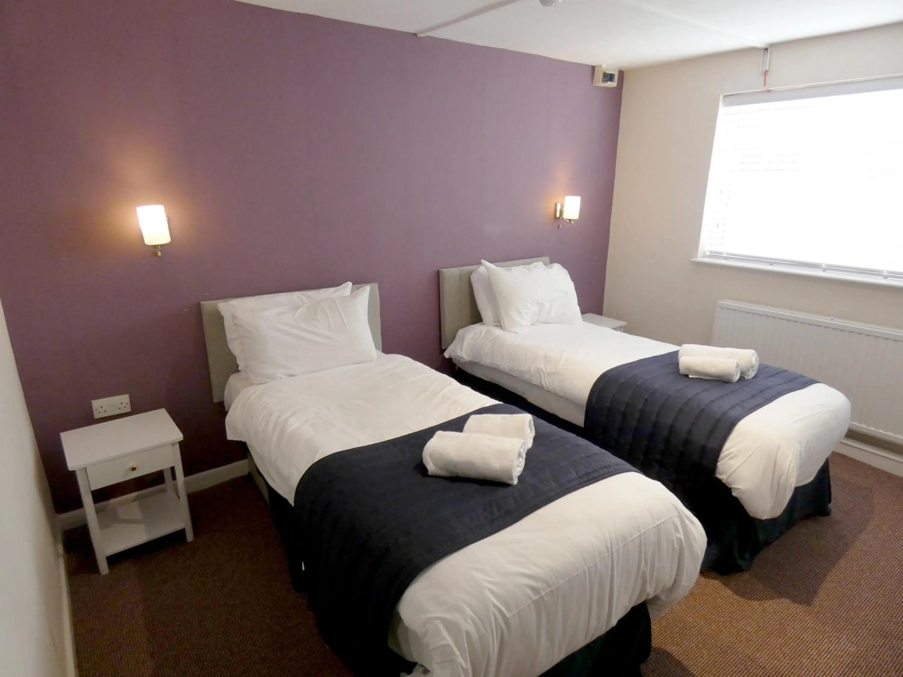 Bedroom, Bed in The Riverside Hotel