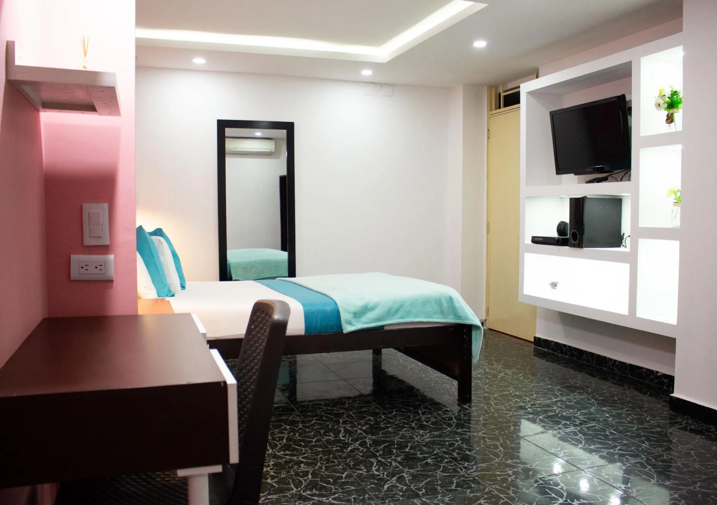 Bed in Hotel Brisas De Calima