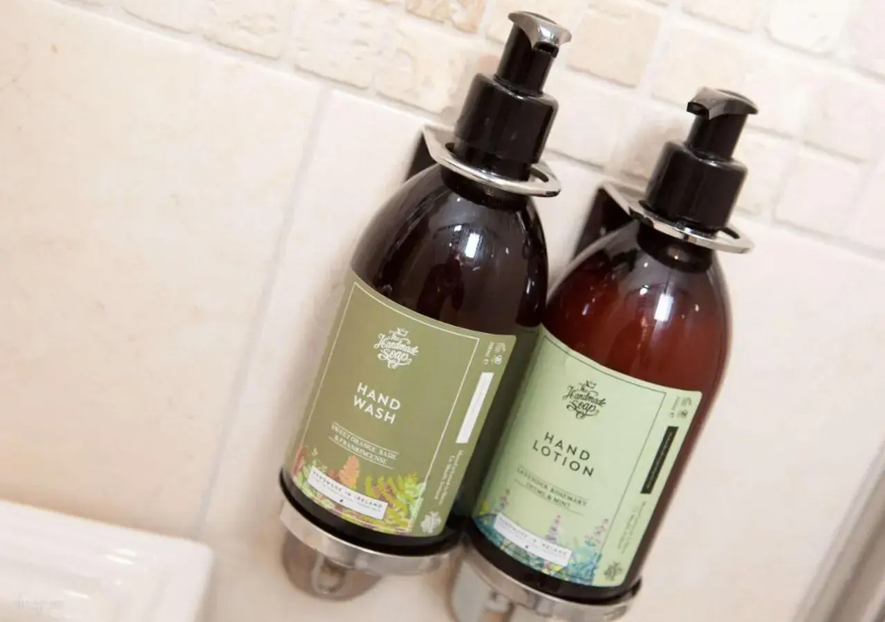 Deluxe Double with single bed in Headfort Arms Hotel Deluxe Double with single bed in Headfort Arms Hotel