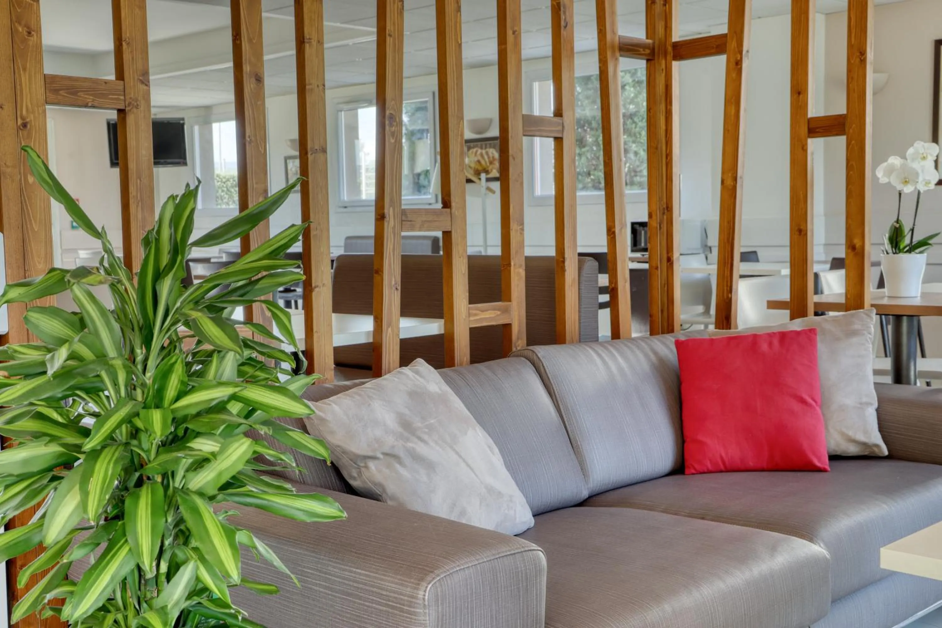 Seating area in Ace Hôtel Clermont Ferrand La Pardieu